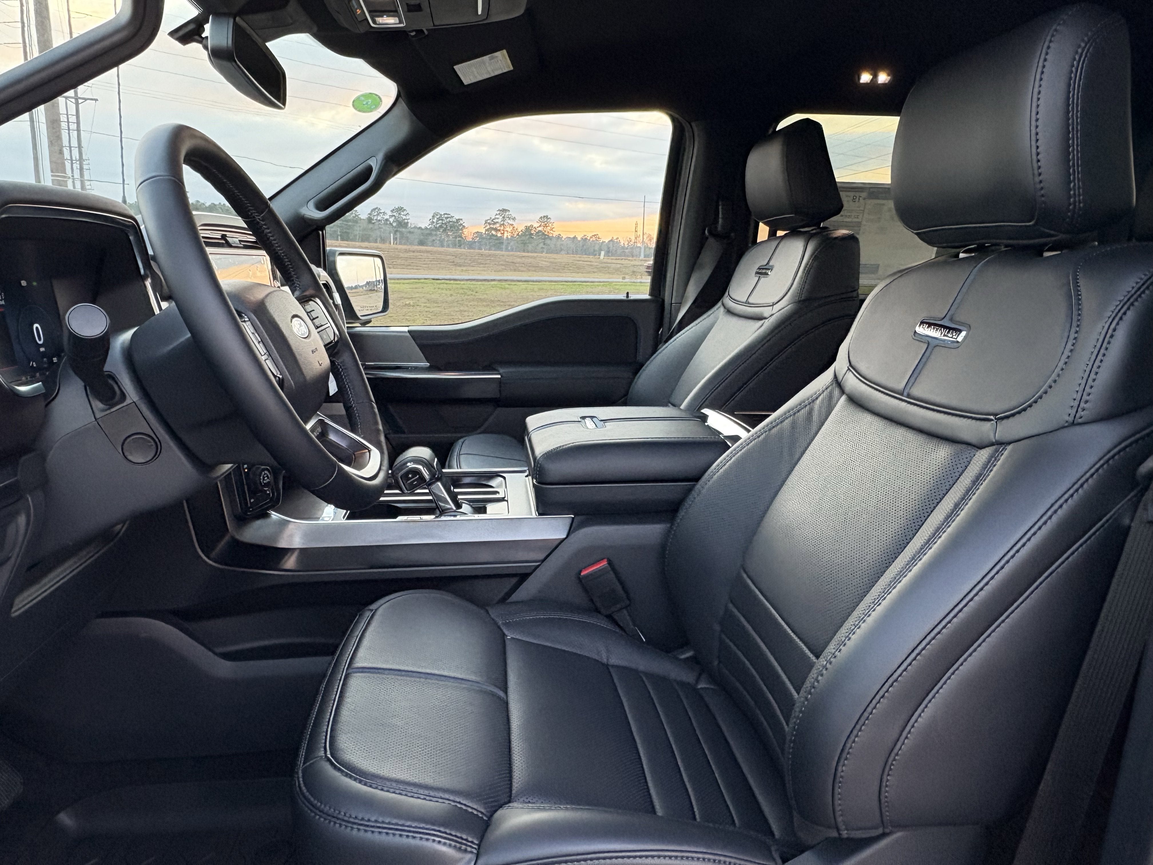 2025 Ford F-150 Platinum®