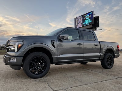 2025 Ford F-150 Platinum®