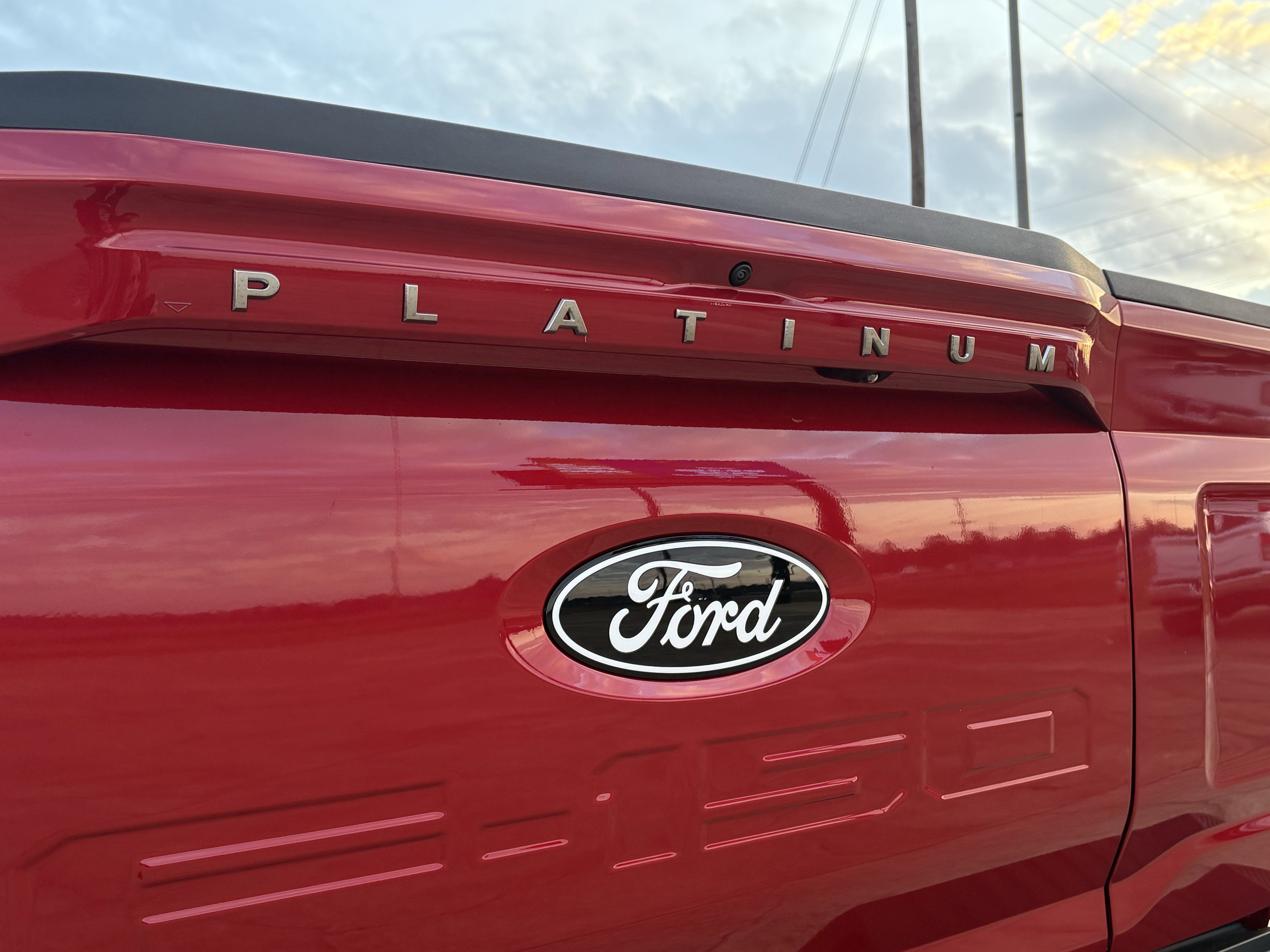 2025 Ford F-150 Platinum®