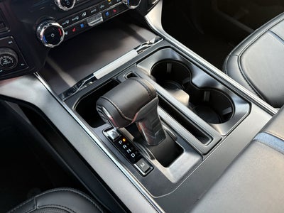 2025 Ford F-150 Platinum®