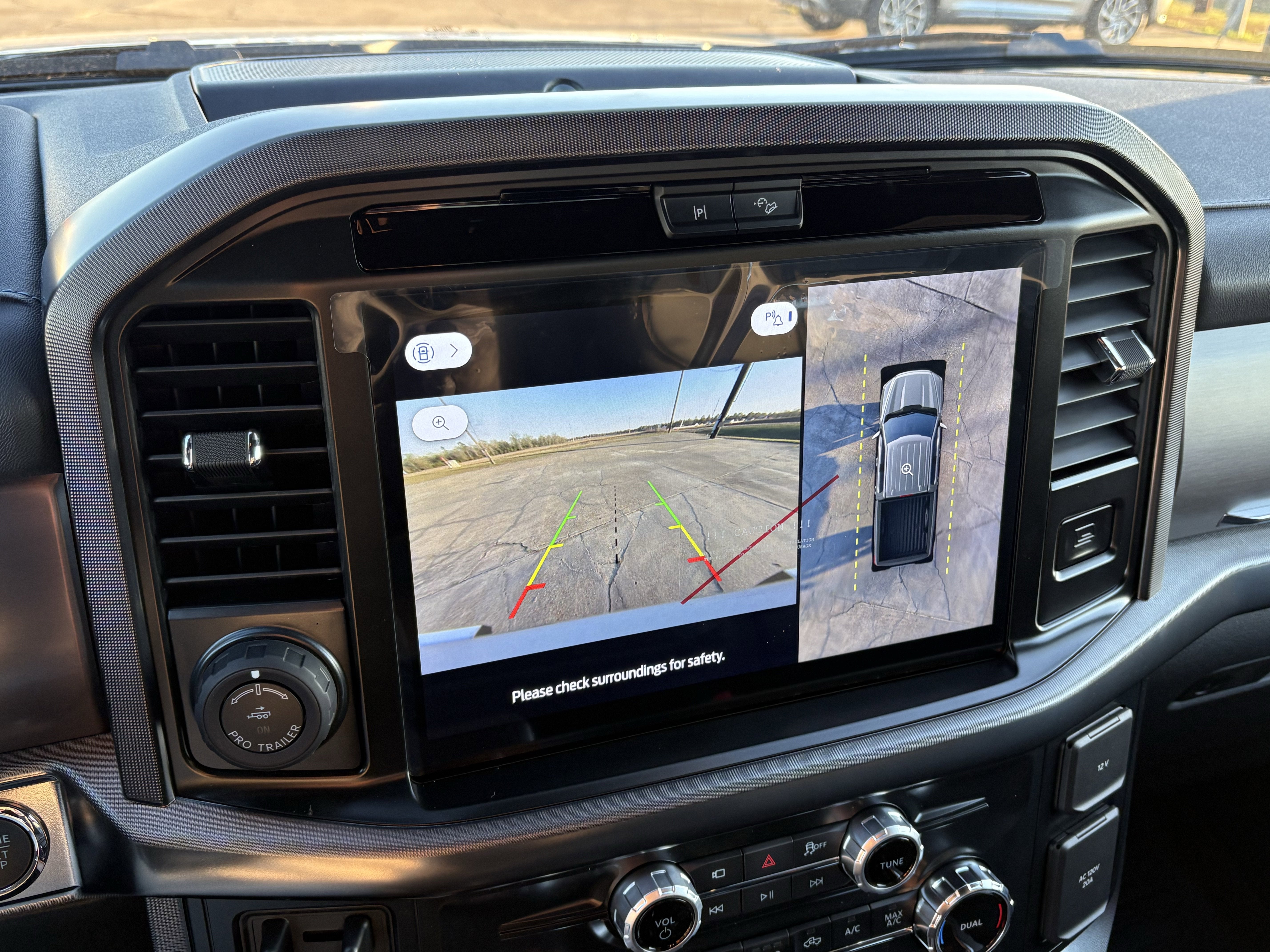 2025 Ford F-150 Platinum®