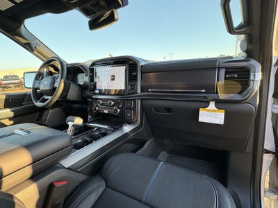 2025 Ford F-150 Platinum®