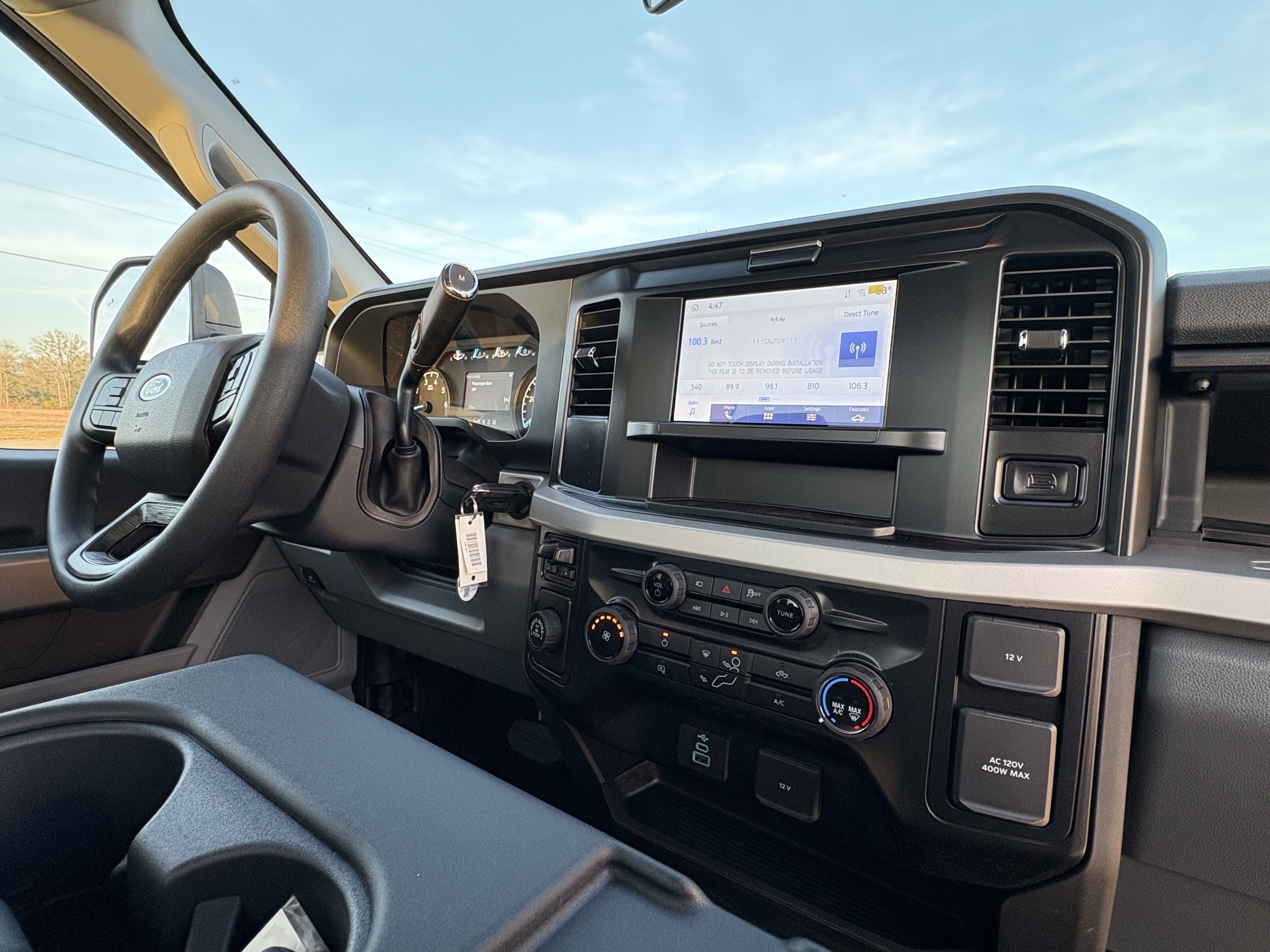 2026 Ford Super Duty F-350 SRW F-350® XLT