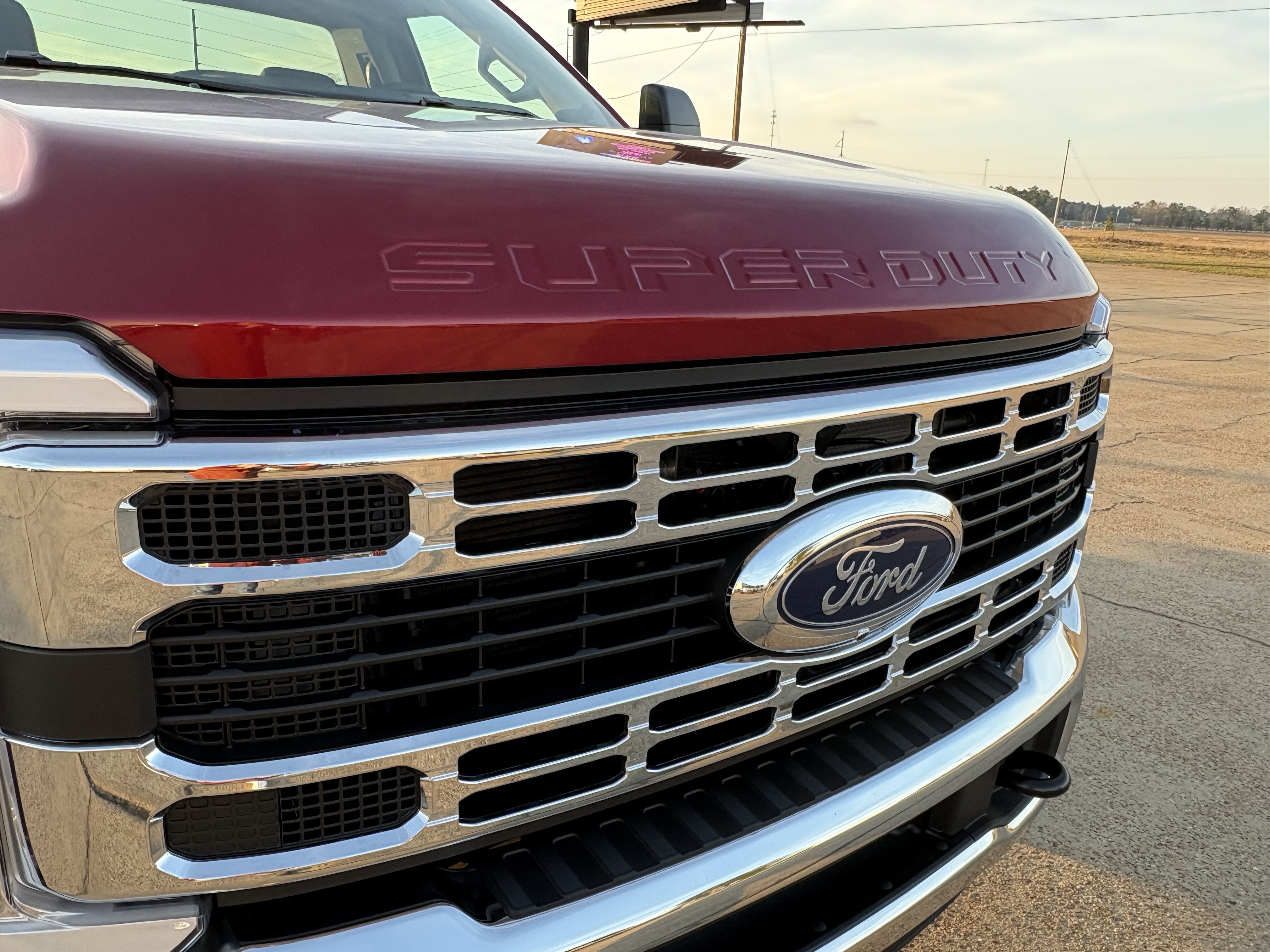 2026 Ford Super Duty F-350 SRW F-350® XLT