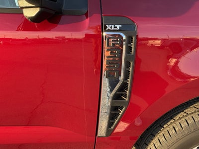 2026 Ford Super Duty F-350 SRW F-350® XLT