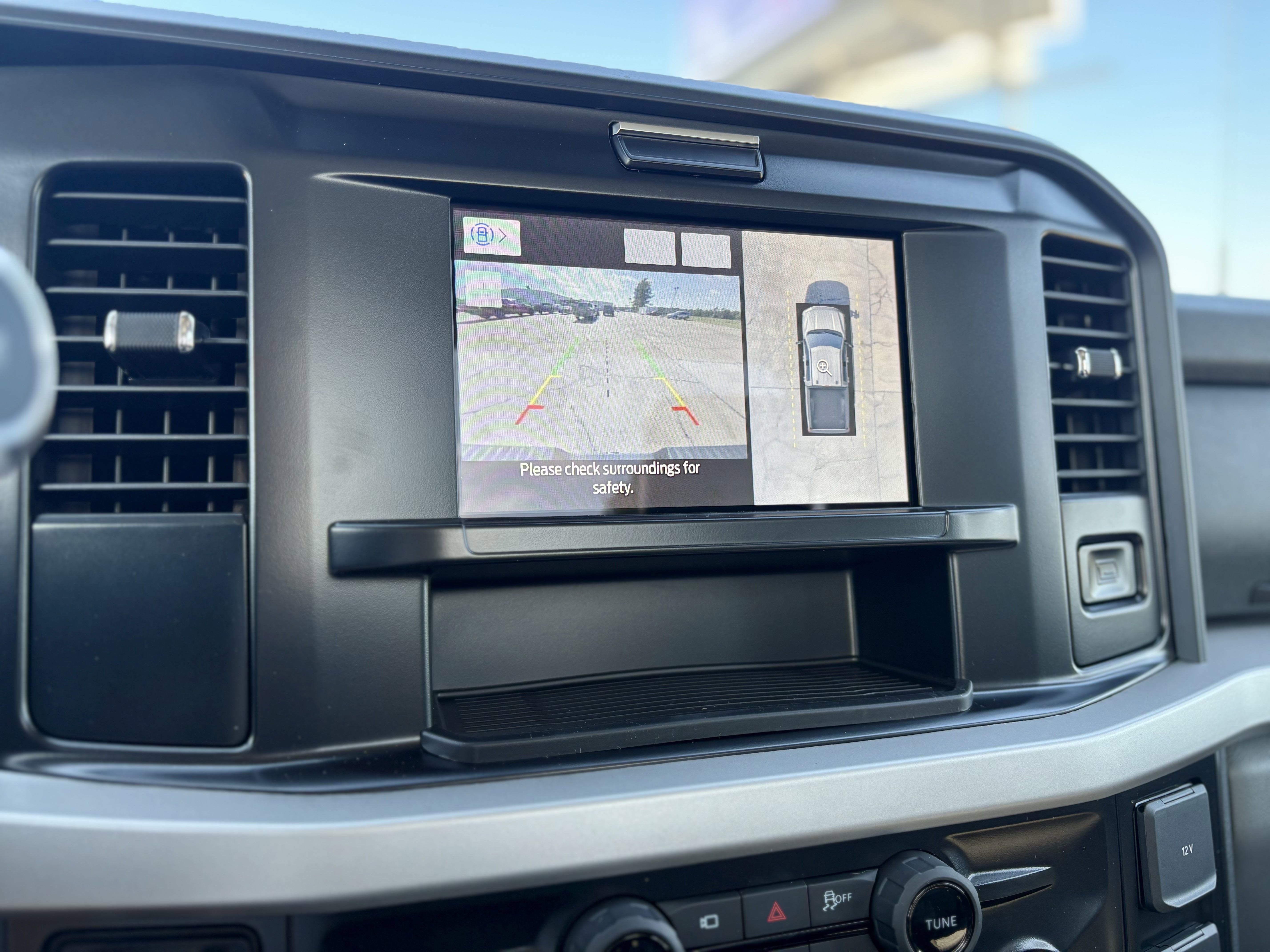 2025 Ford Super Duty F-350 SRW F-350® XLT