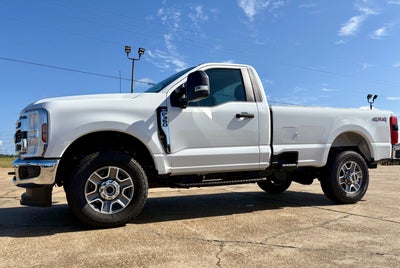 2025 Ford Super Duty F-350 SRW F-350® XLT
