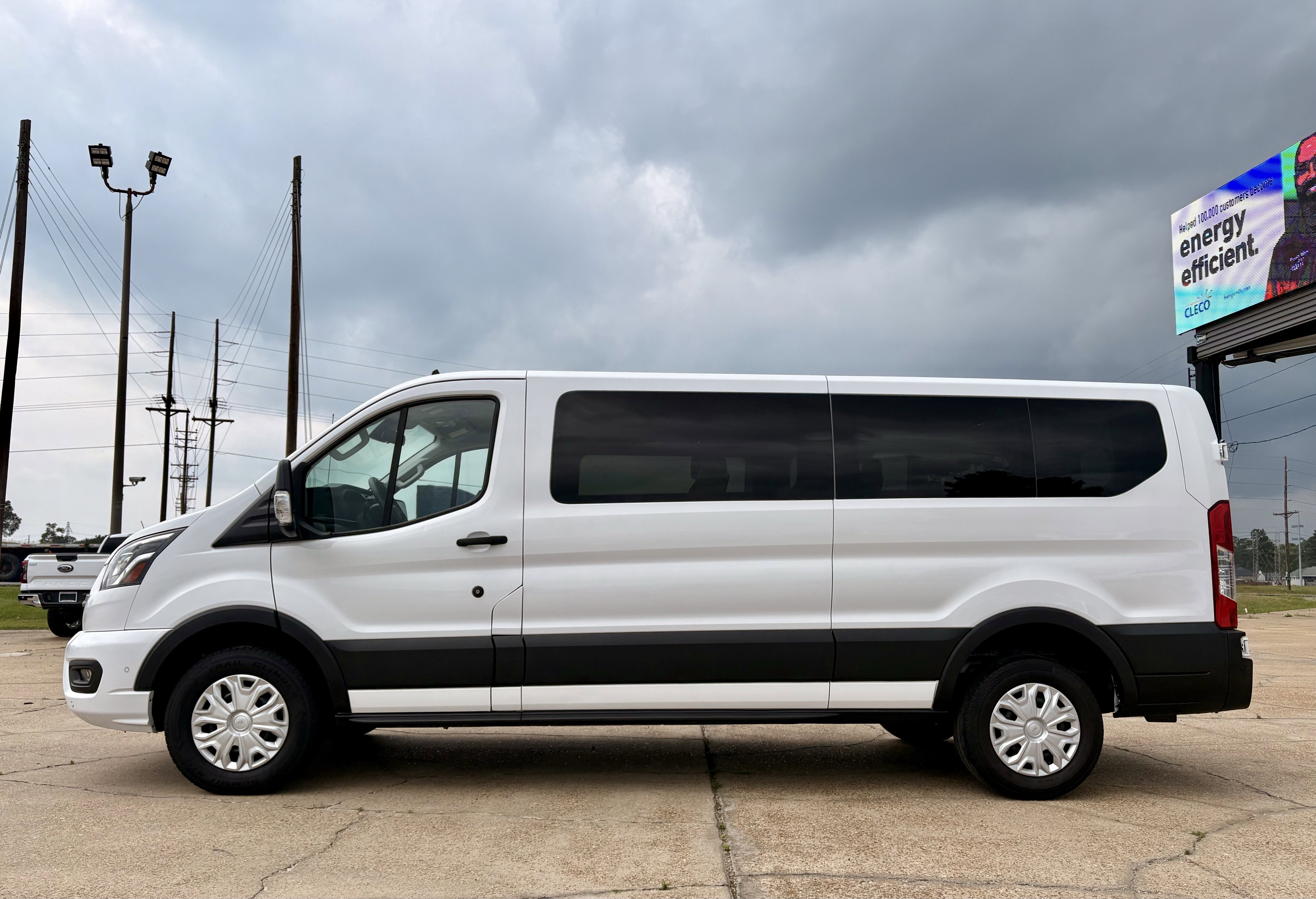 2023 Ford Transit 350 XLT Low Roof Sliding Pass. 148's photo