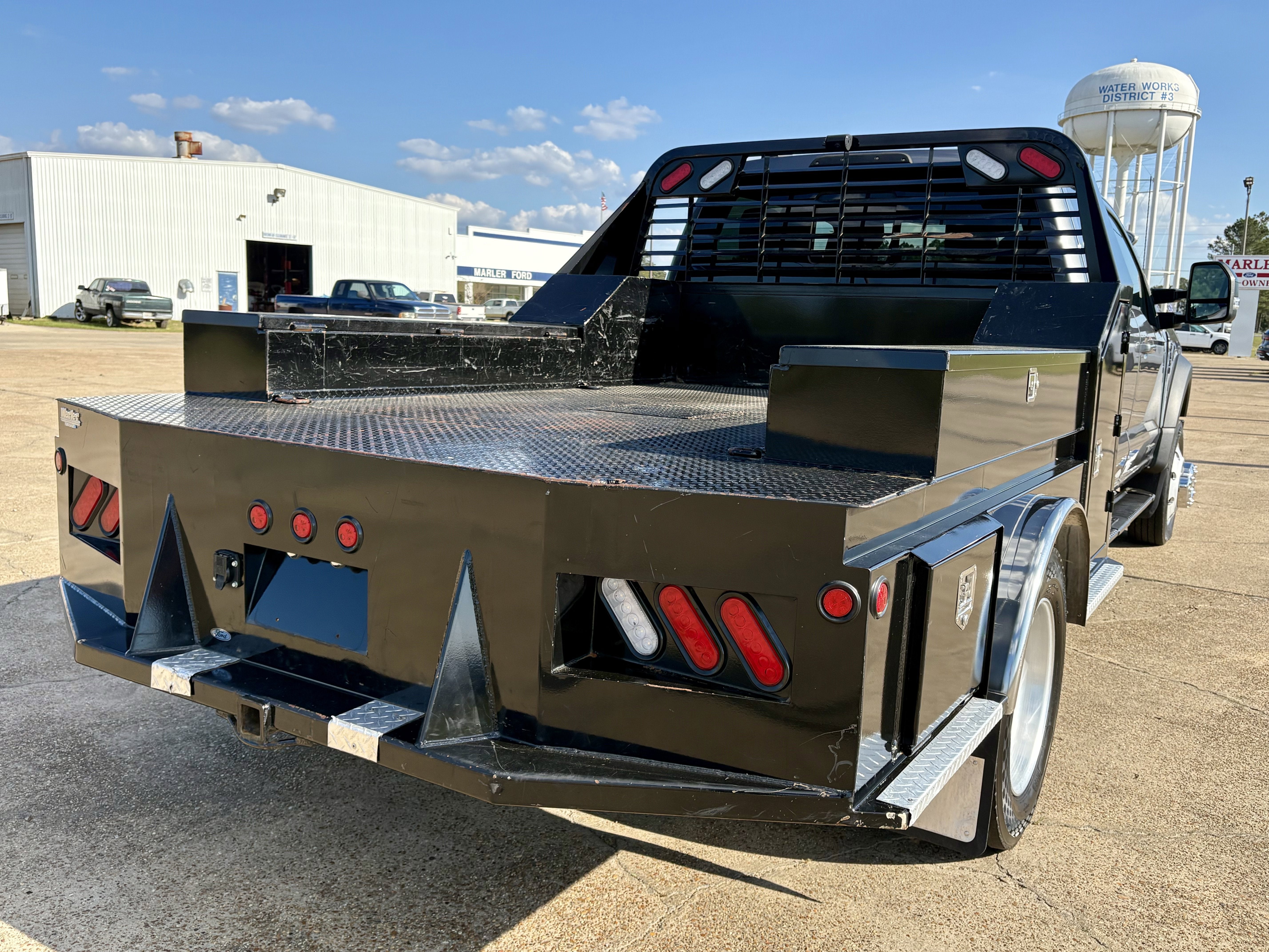2024 Ford F-450 Chassis Cab Base
