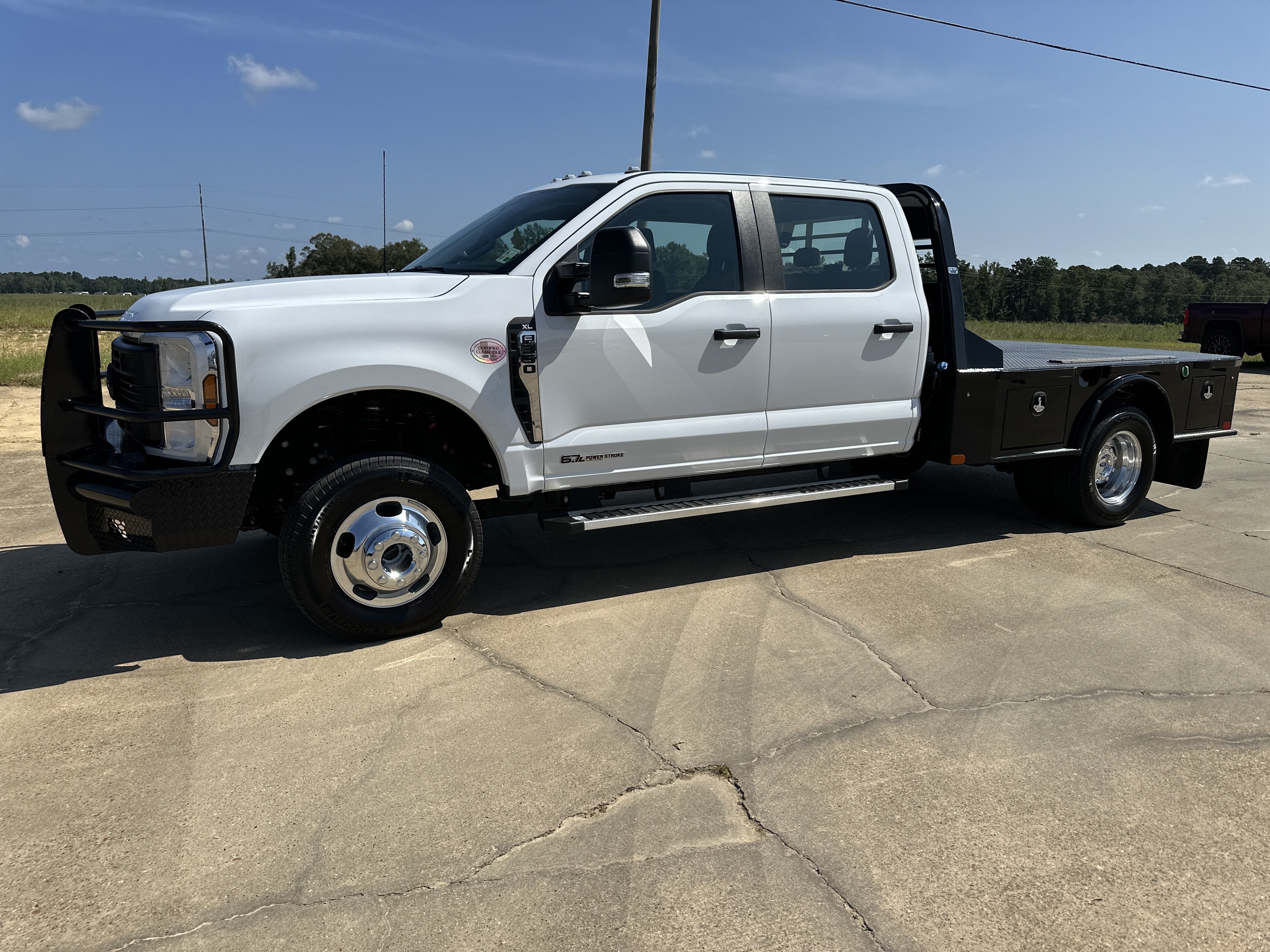 2026 Ford F-350 Chassis Cab Base