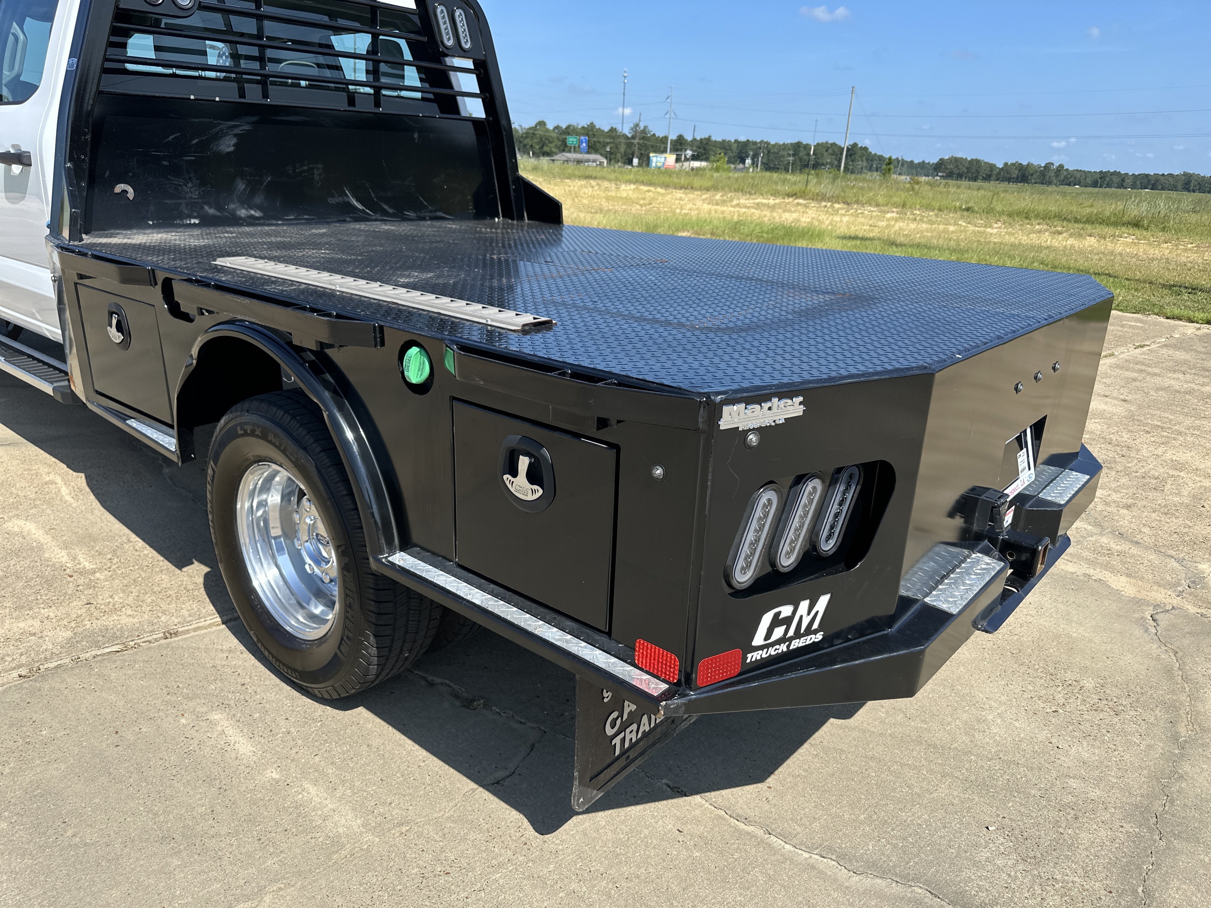 2026 Ford F-350 Chassis Cab Base
