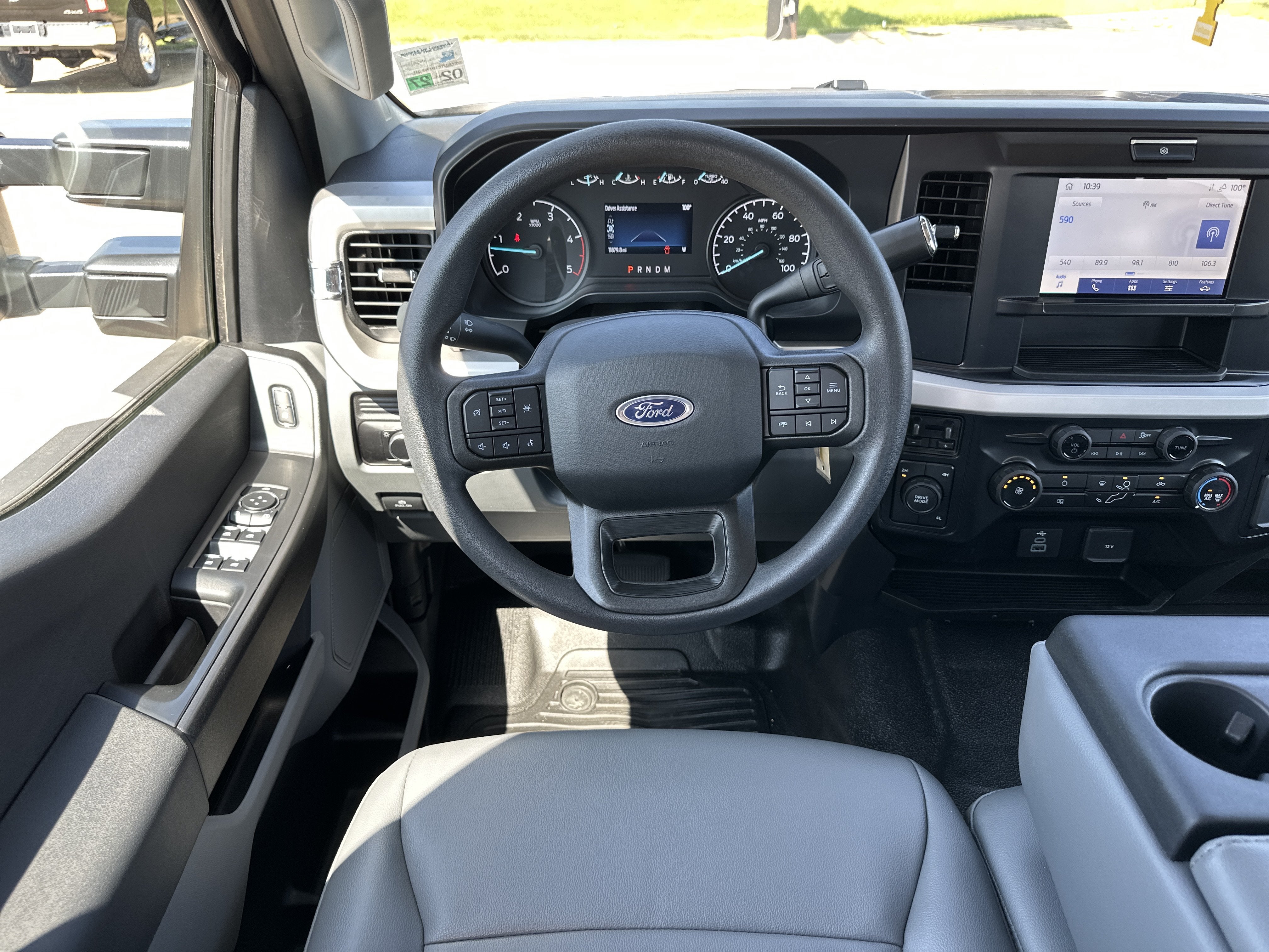 2026 Ford F-350 Chassis Cab Base