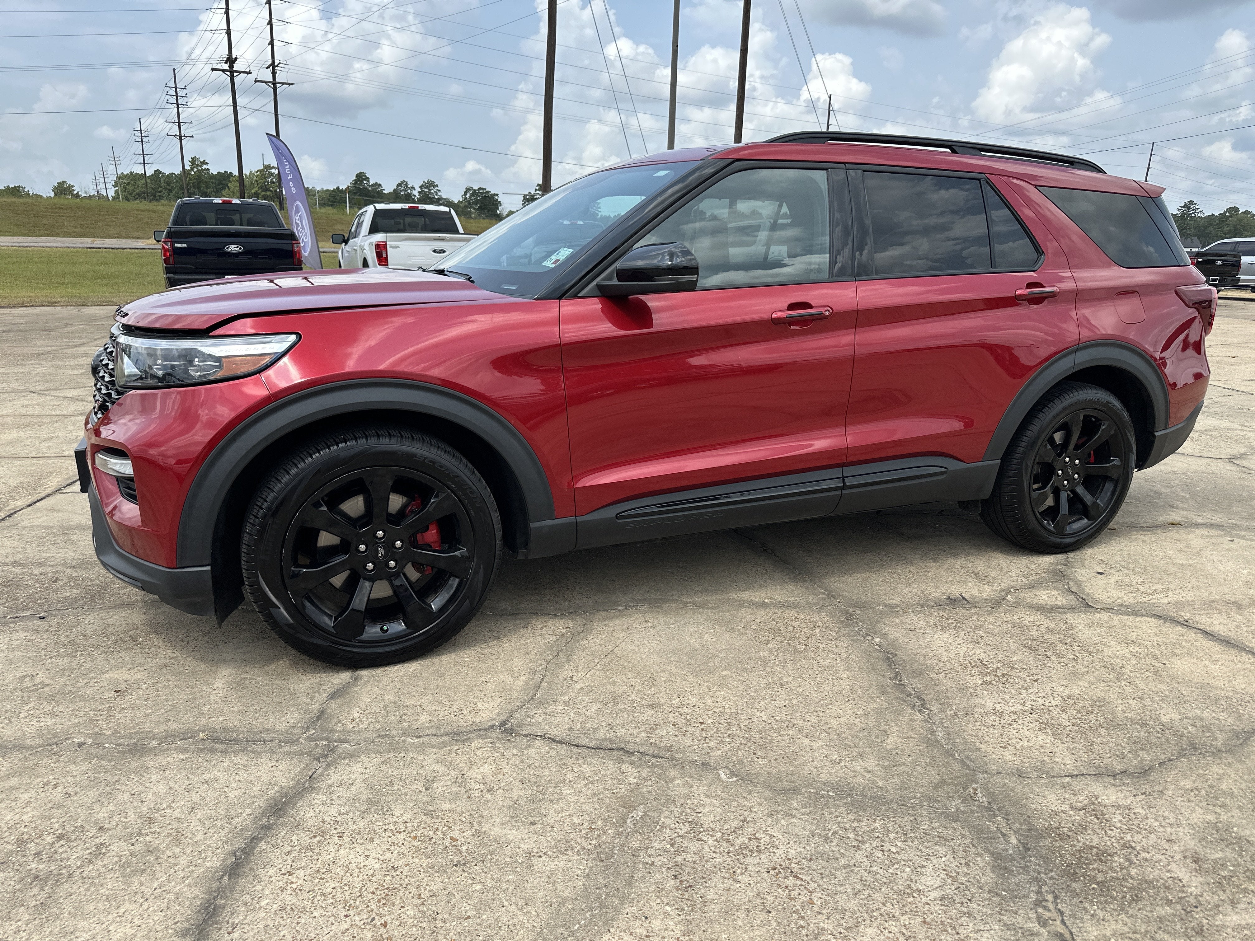 2023 Ford Explorer ST