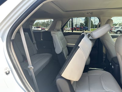 2023 Ford Explorer Platinum