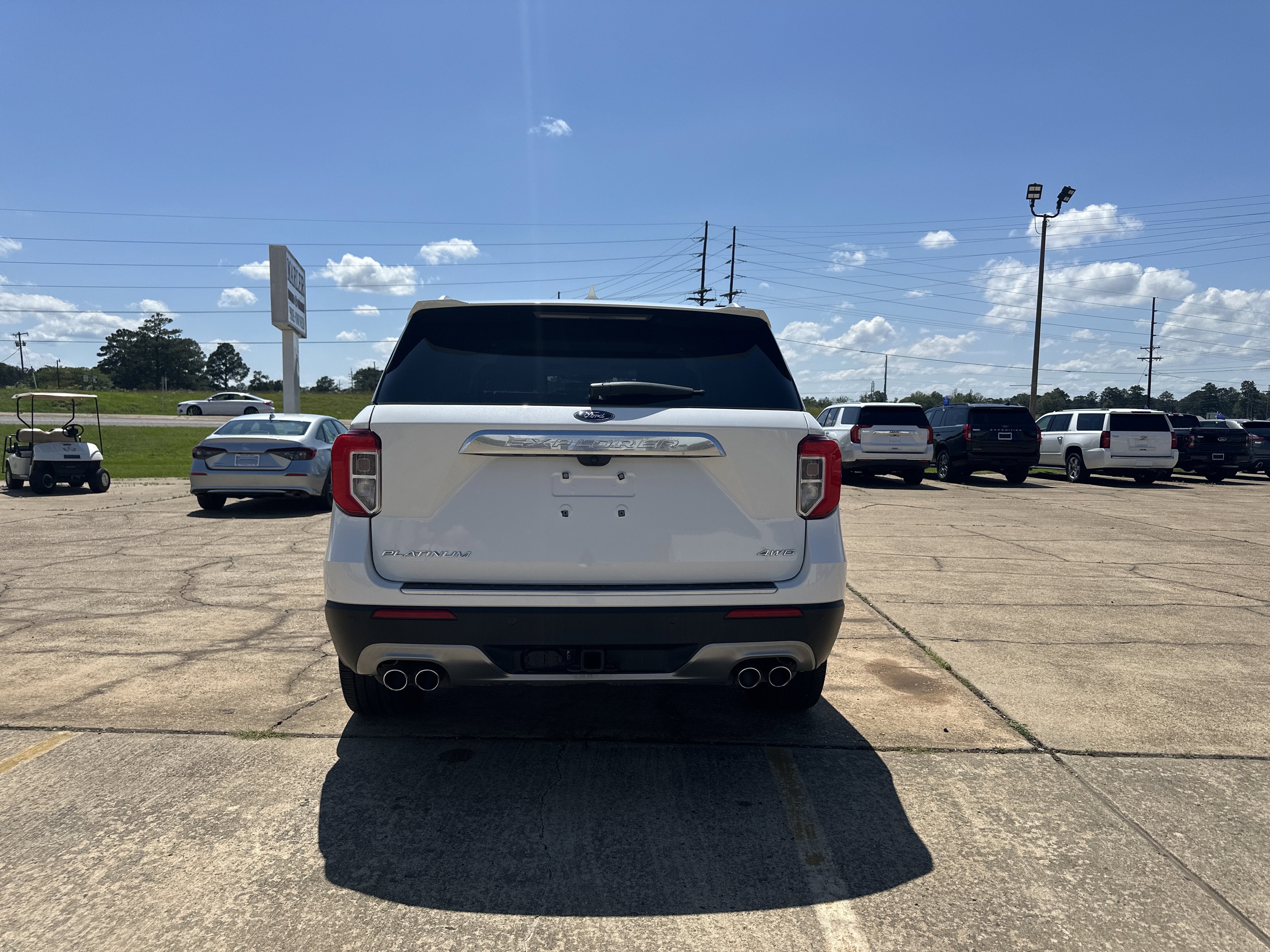 2023 Ford Explorer Platinum