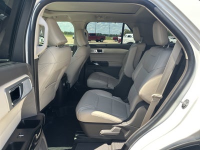 2023 Ford Explorer Platinum
