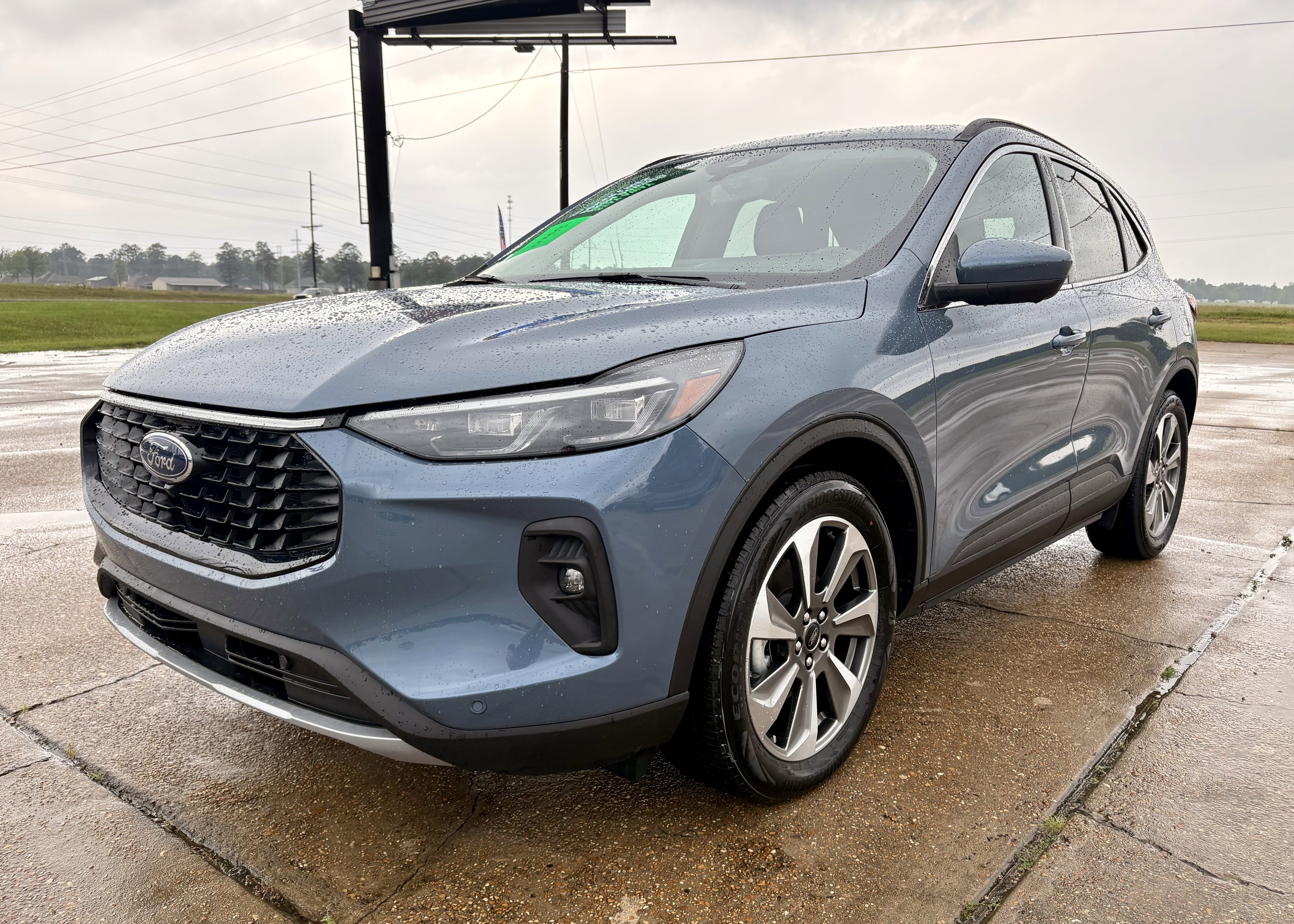 2025 Ford Escape Platinum
