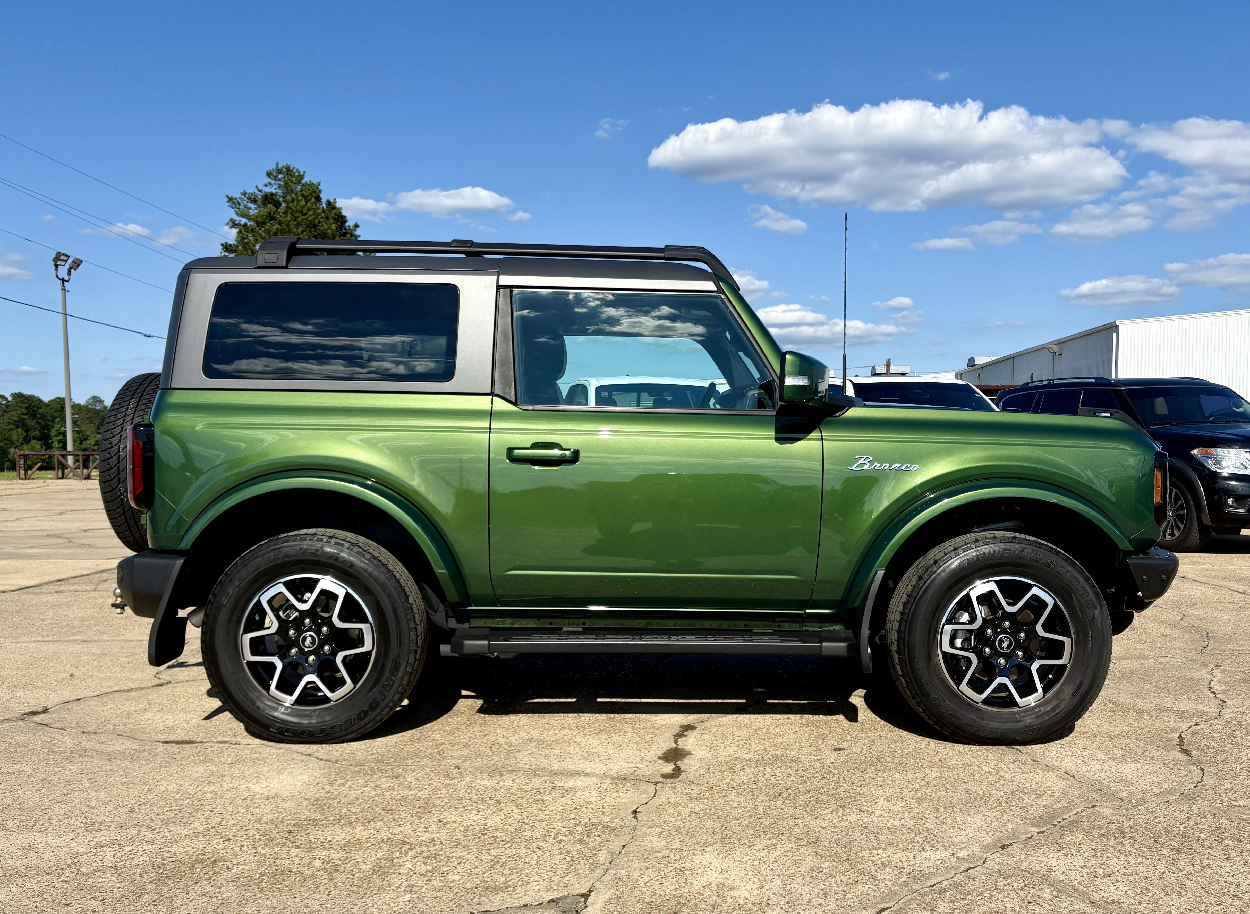 2022 Ford Bronco Base