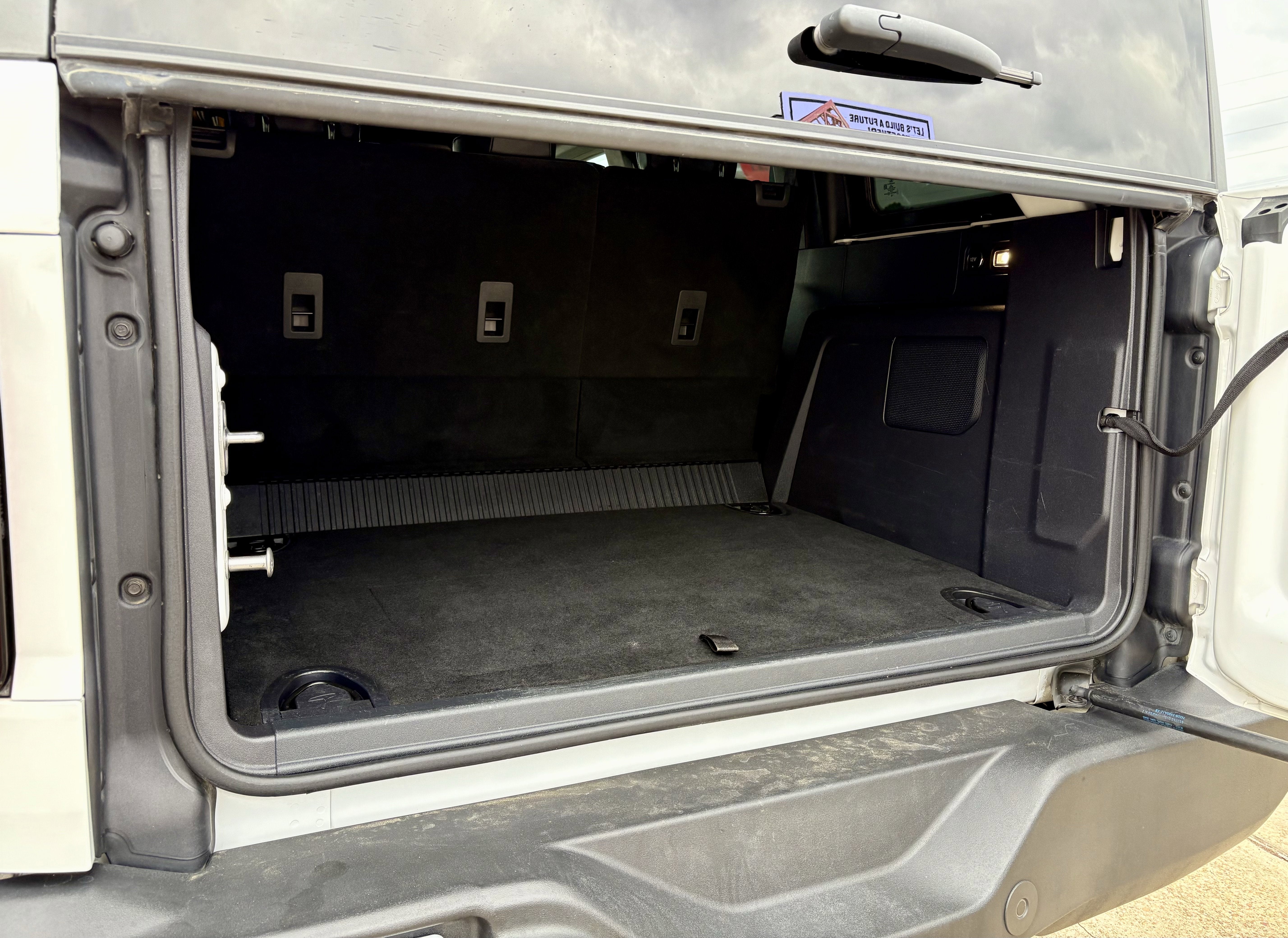 2023 Ford Bronco Base