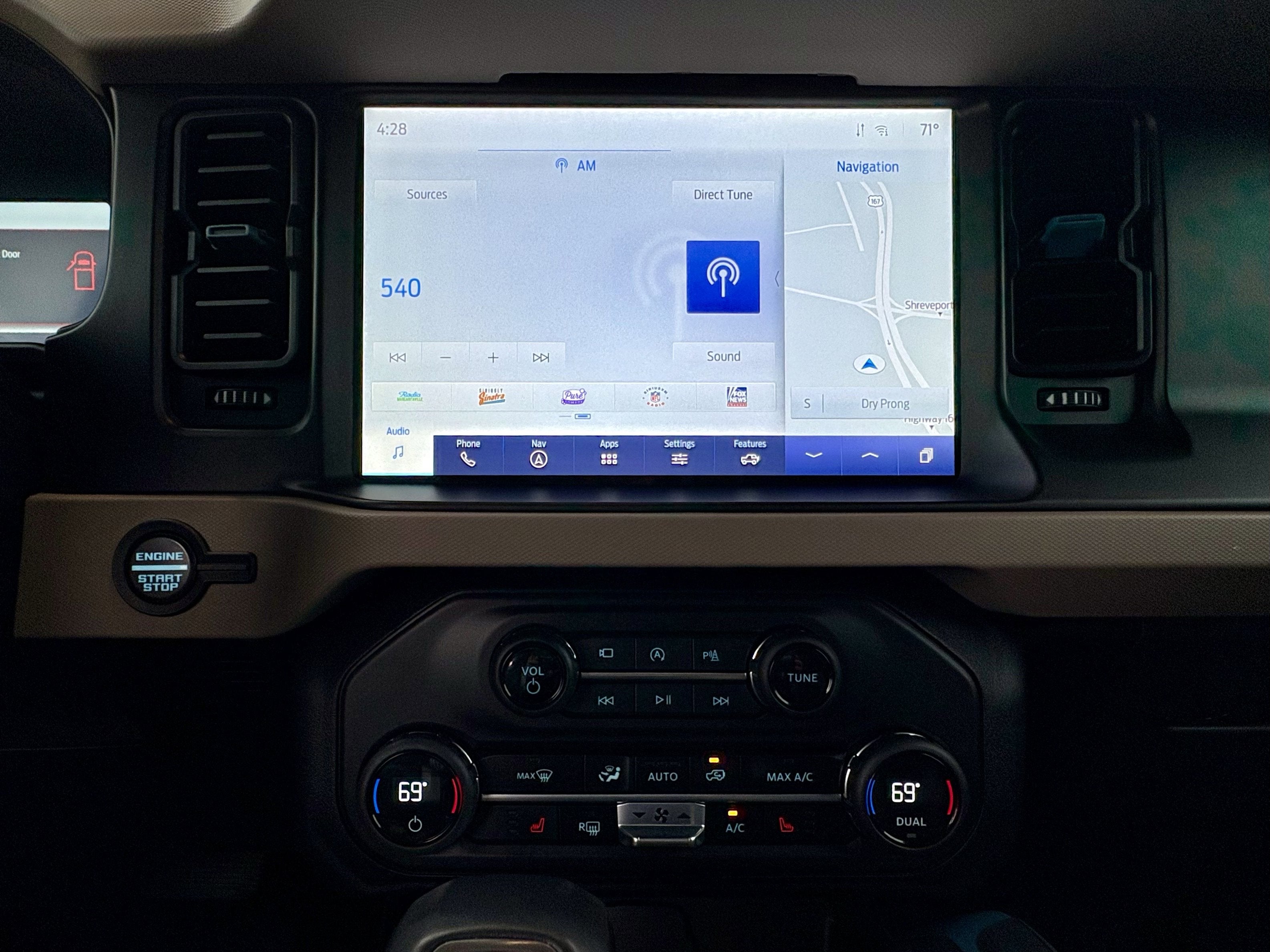 2023 Ford Bronco Base