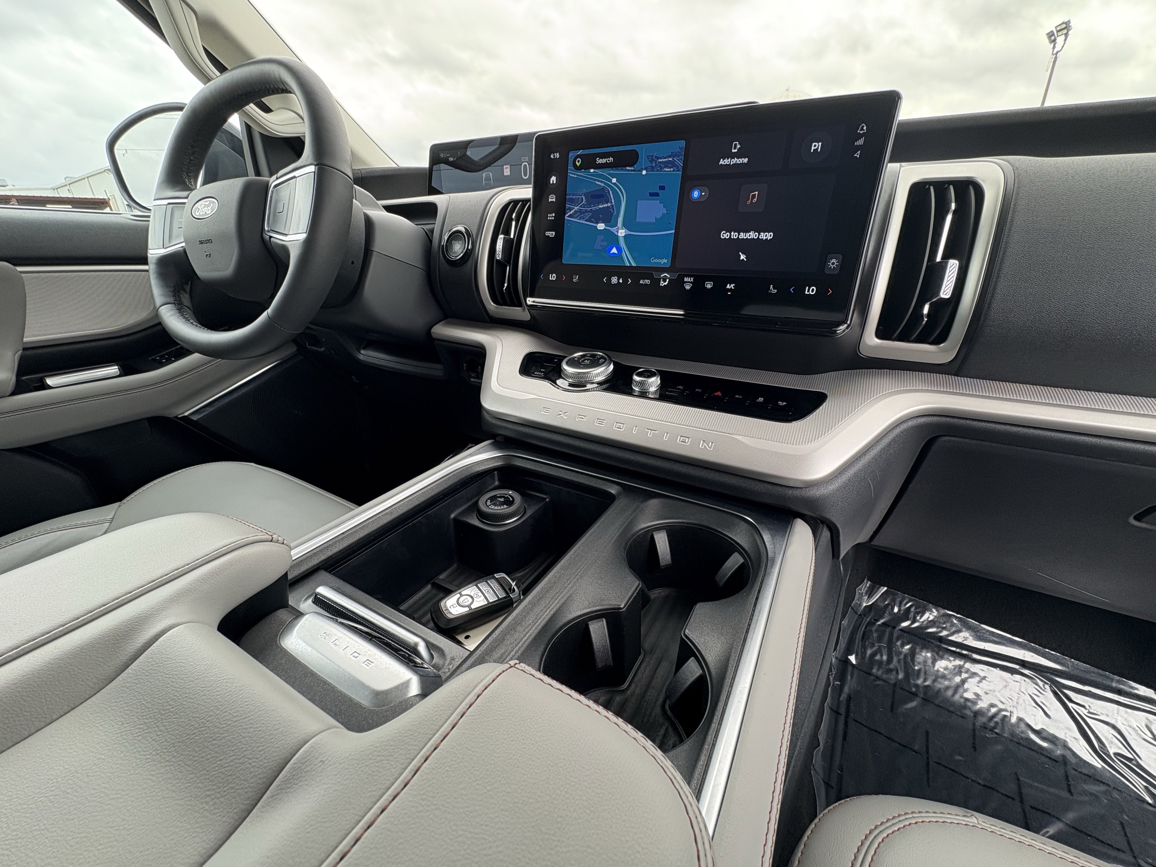 2025 Ford Expedition Active