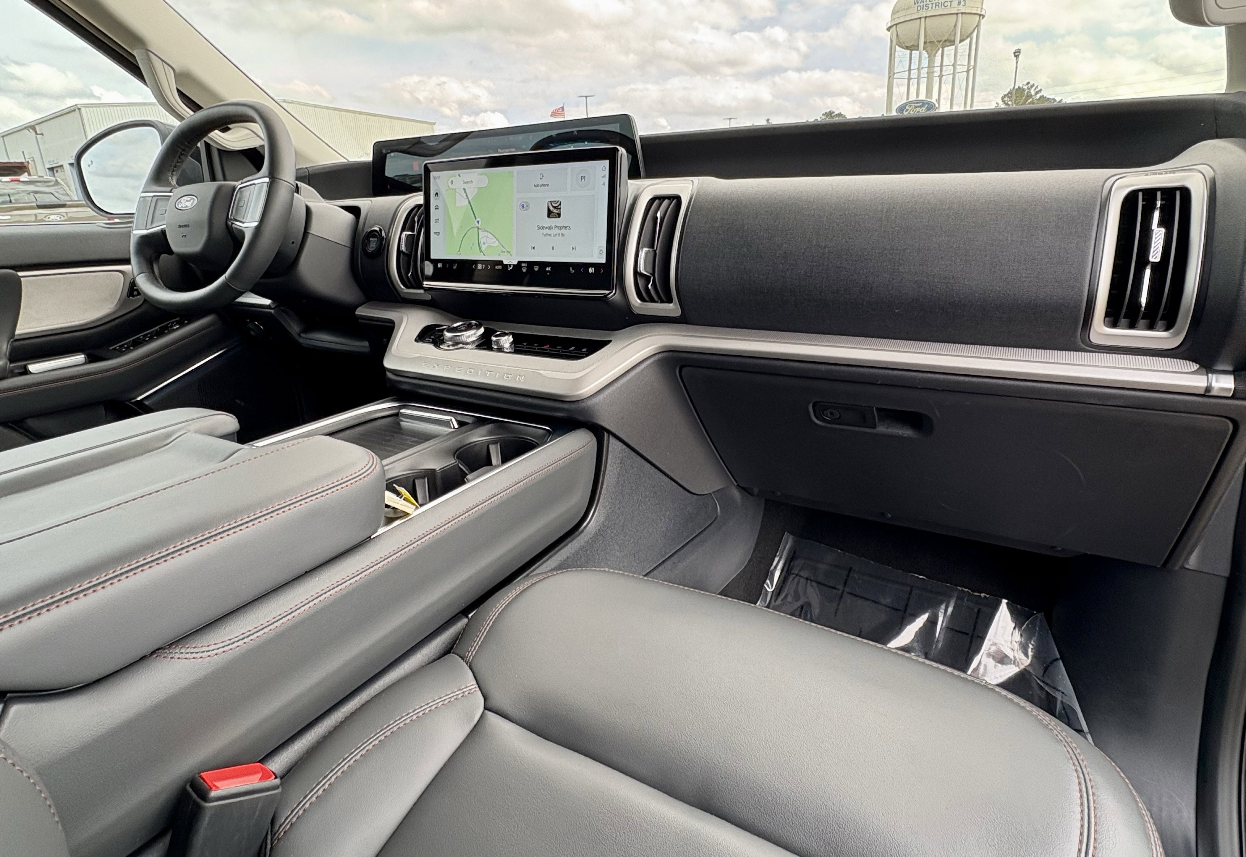 2025 Ford Expedition Active