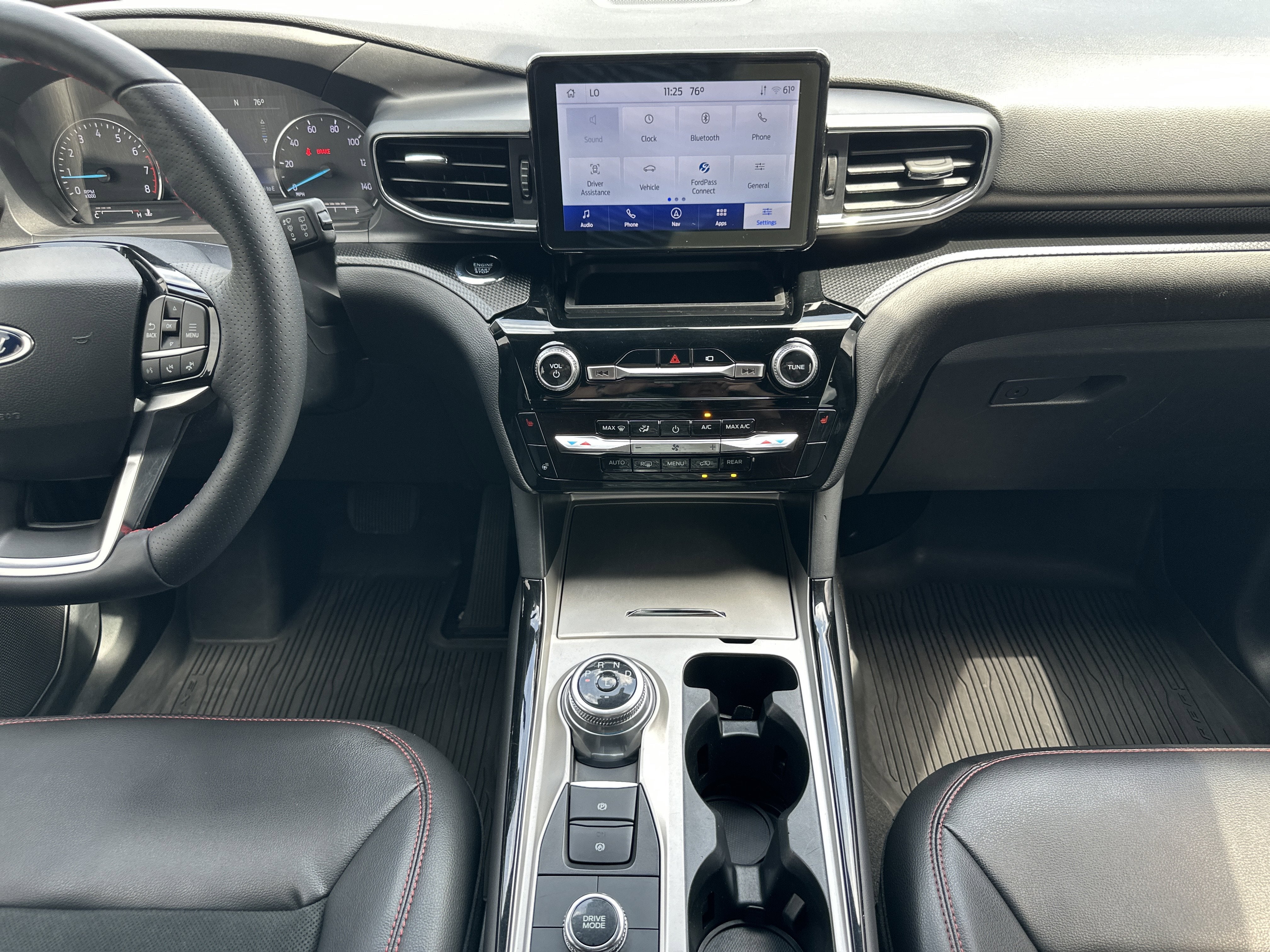 2022 Ford Explorer ST-Line
