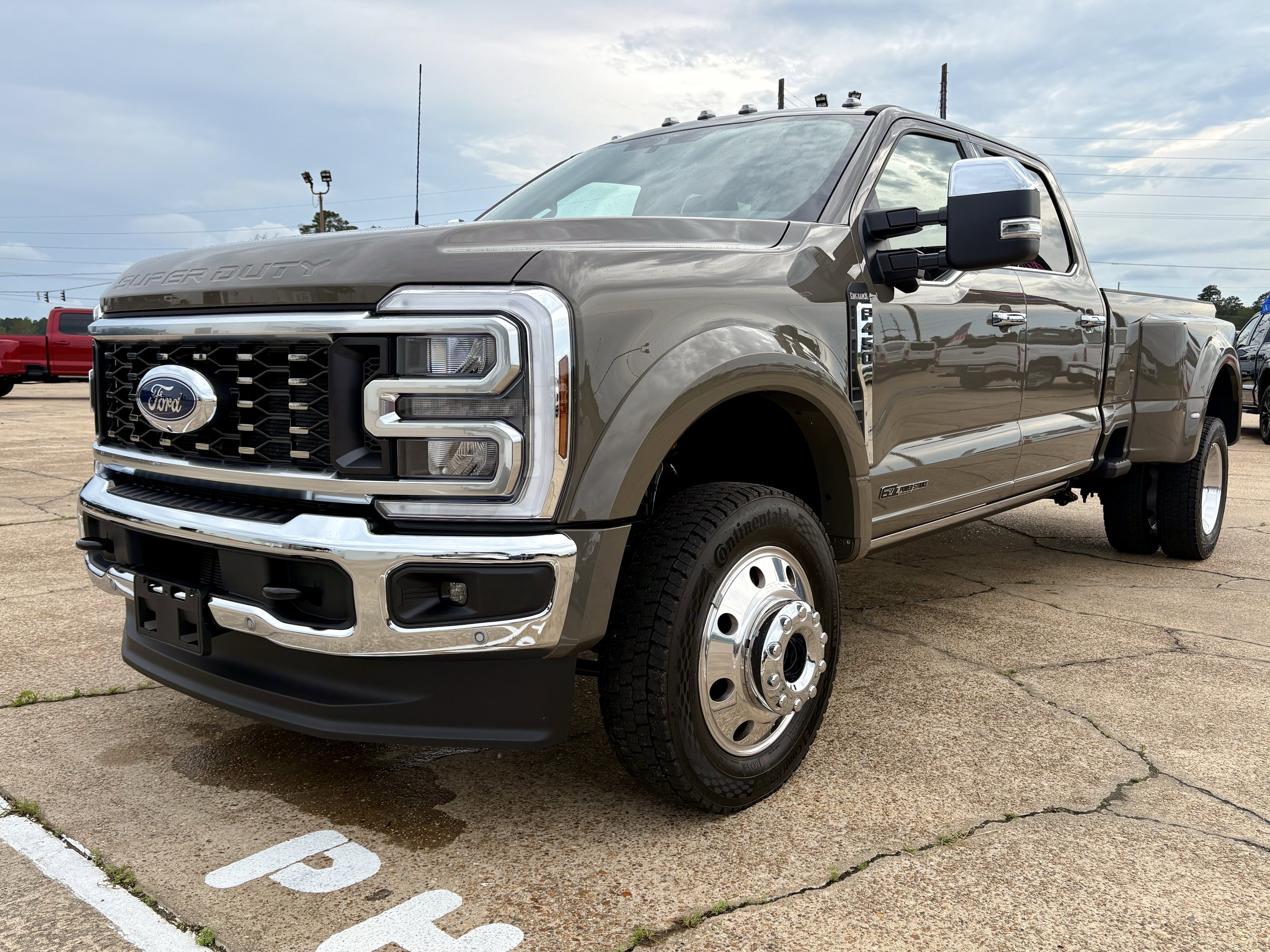 2026 Ford F-450 Base
