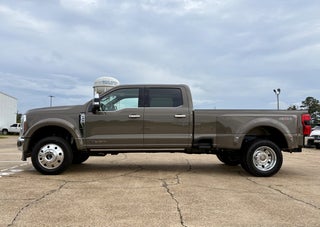 2026 Ford F-450 Base