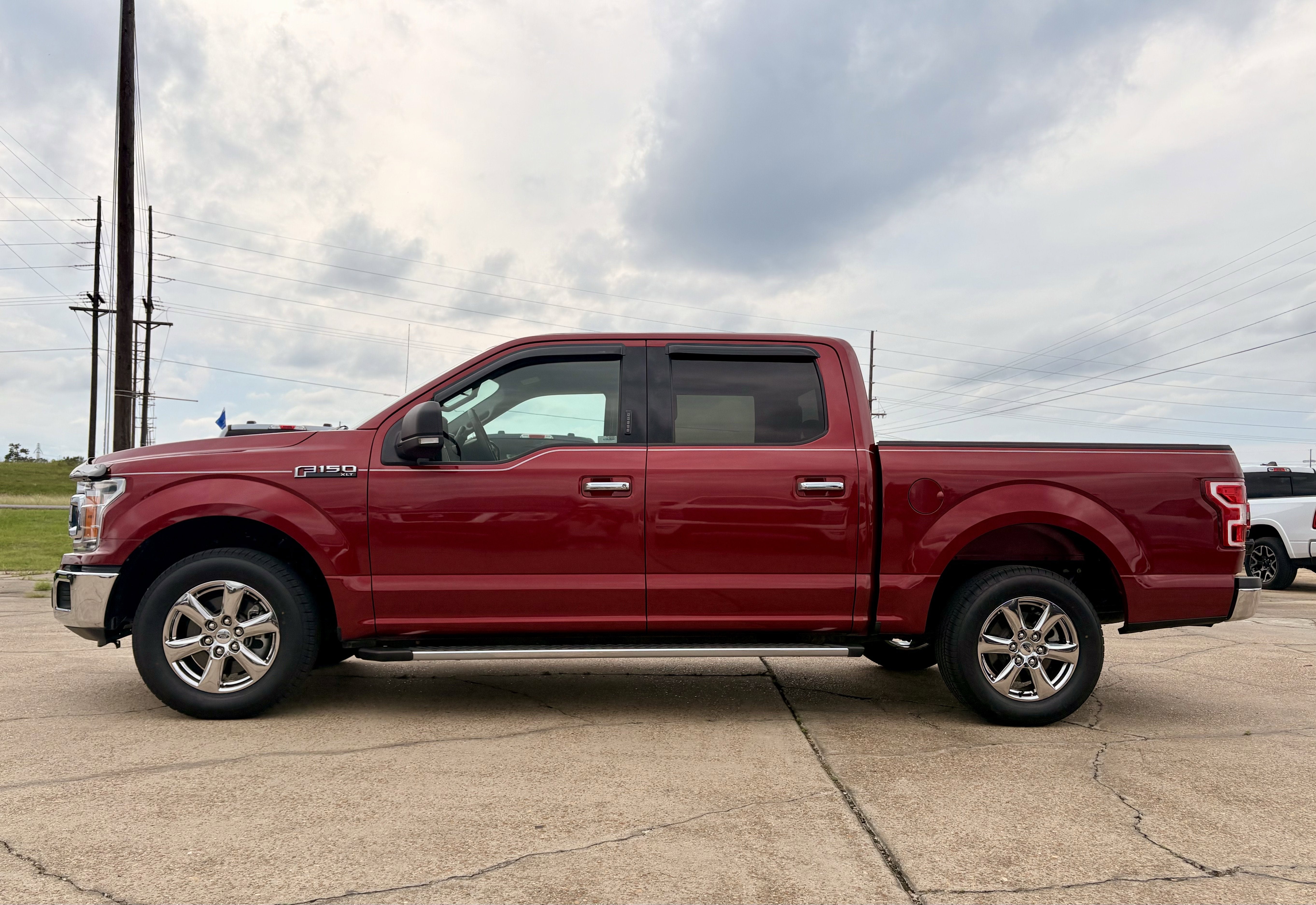 2019 Ford F-150 XLT SuperCrew 5-1/2 Box's photo