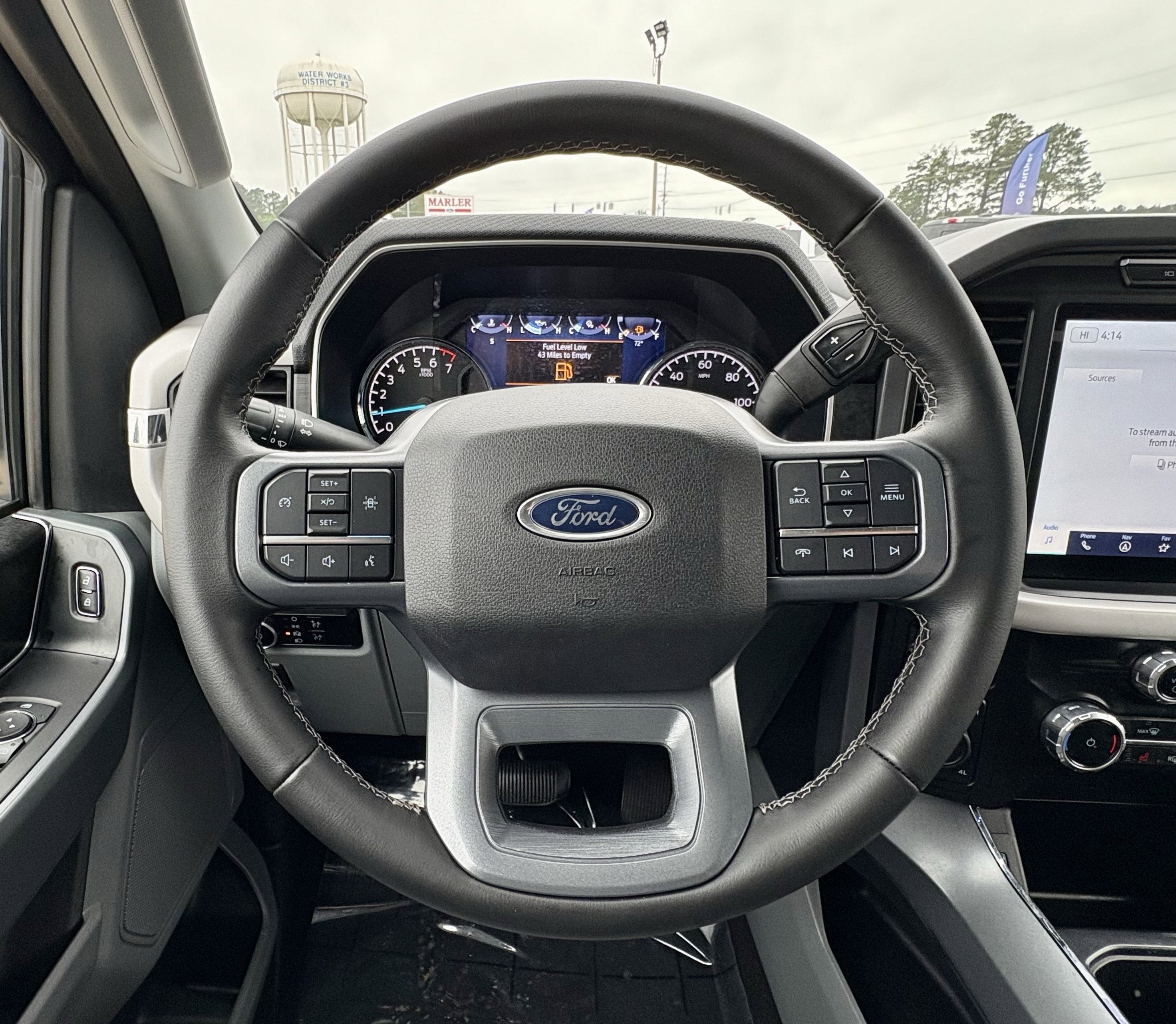 2023 Ford F-150 Base