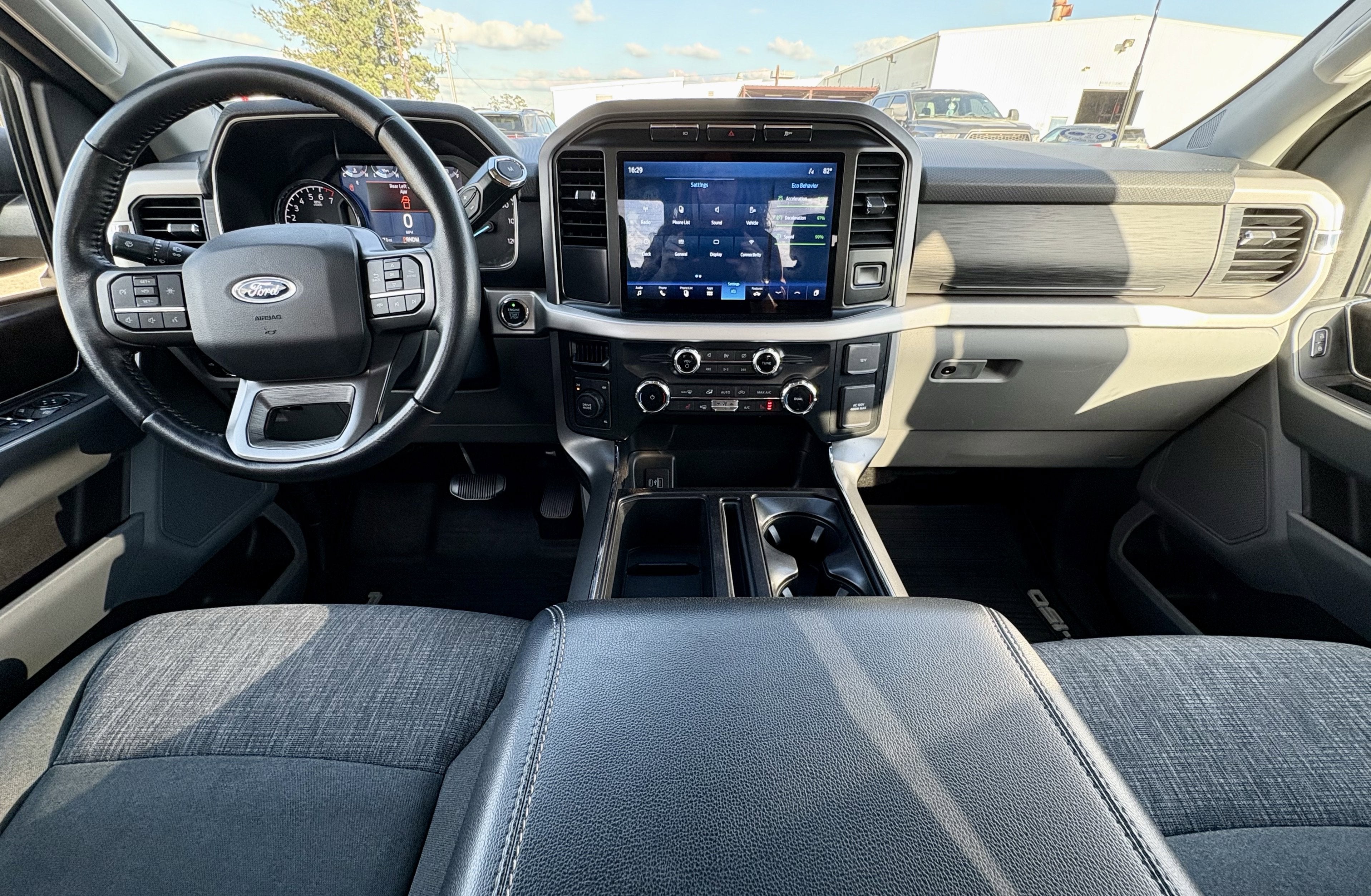 2022 Ford F-150 Base