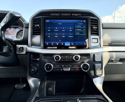 2022 Ford F-150 Base