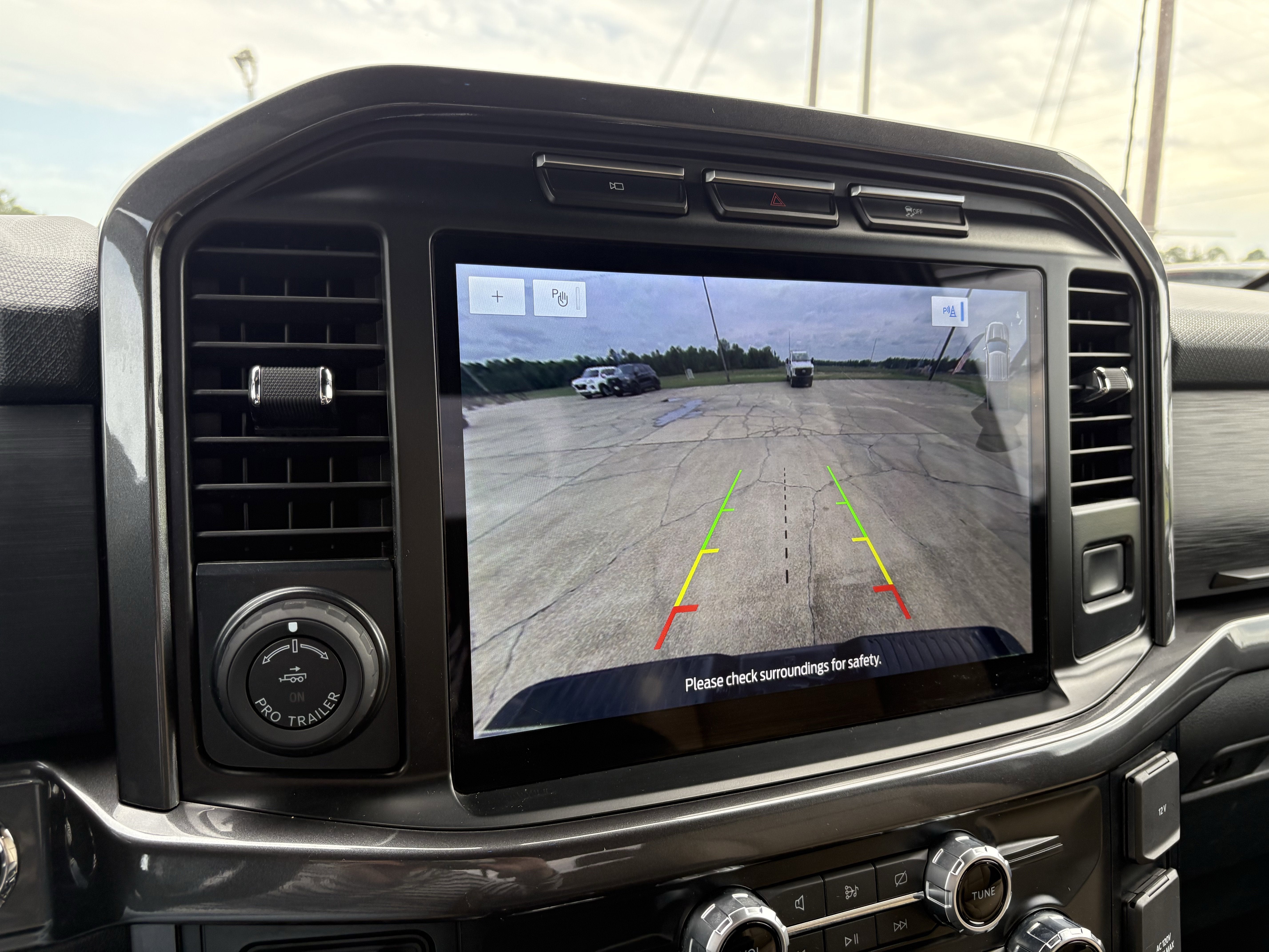 2023 Ford F-150 Base