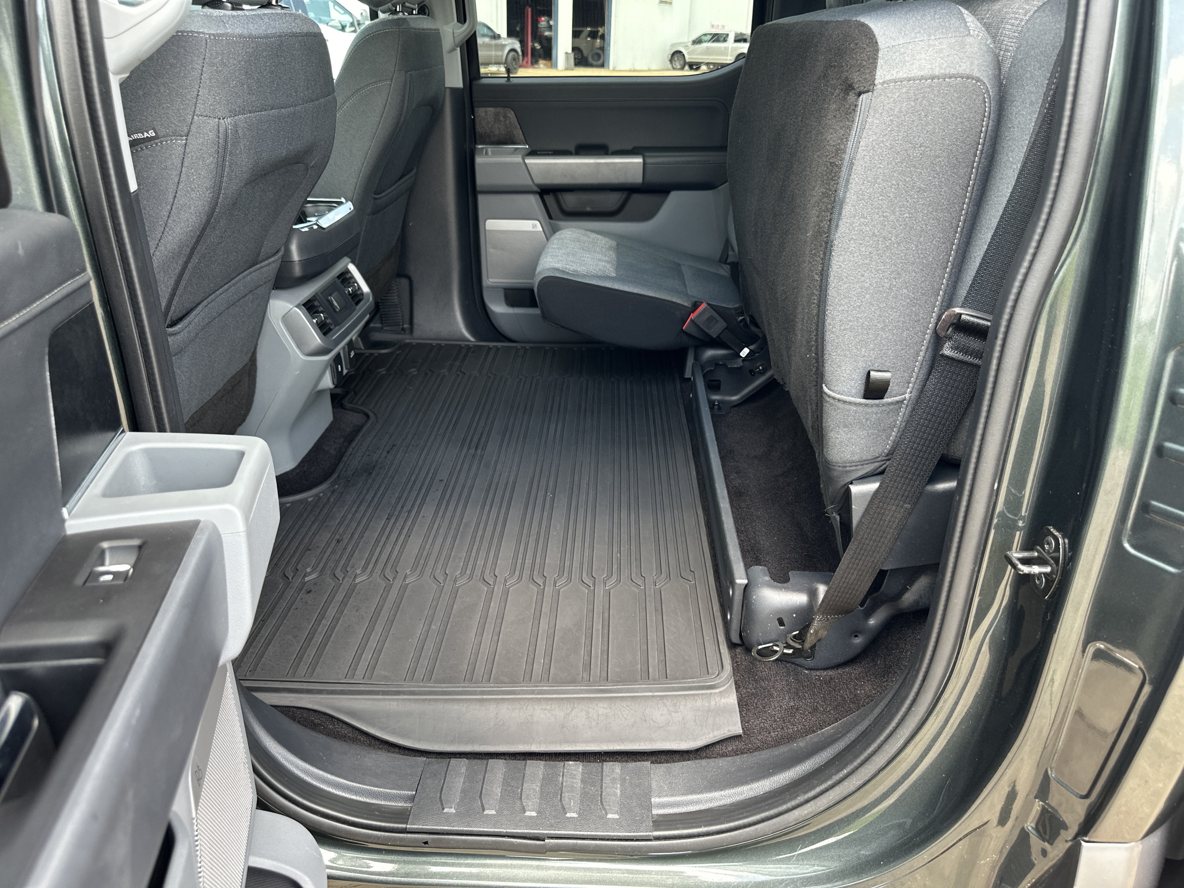 2021 Ford F-150 Base