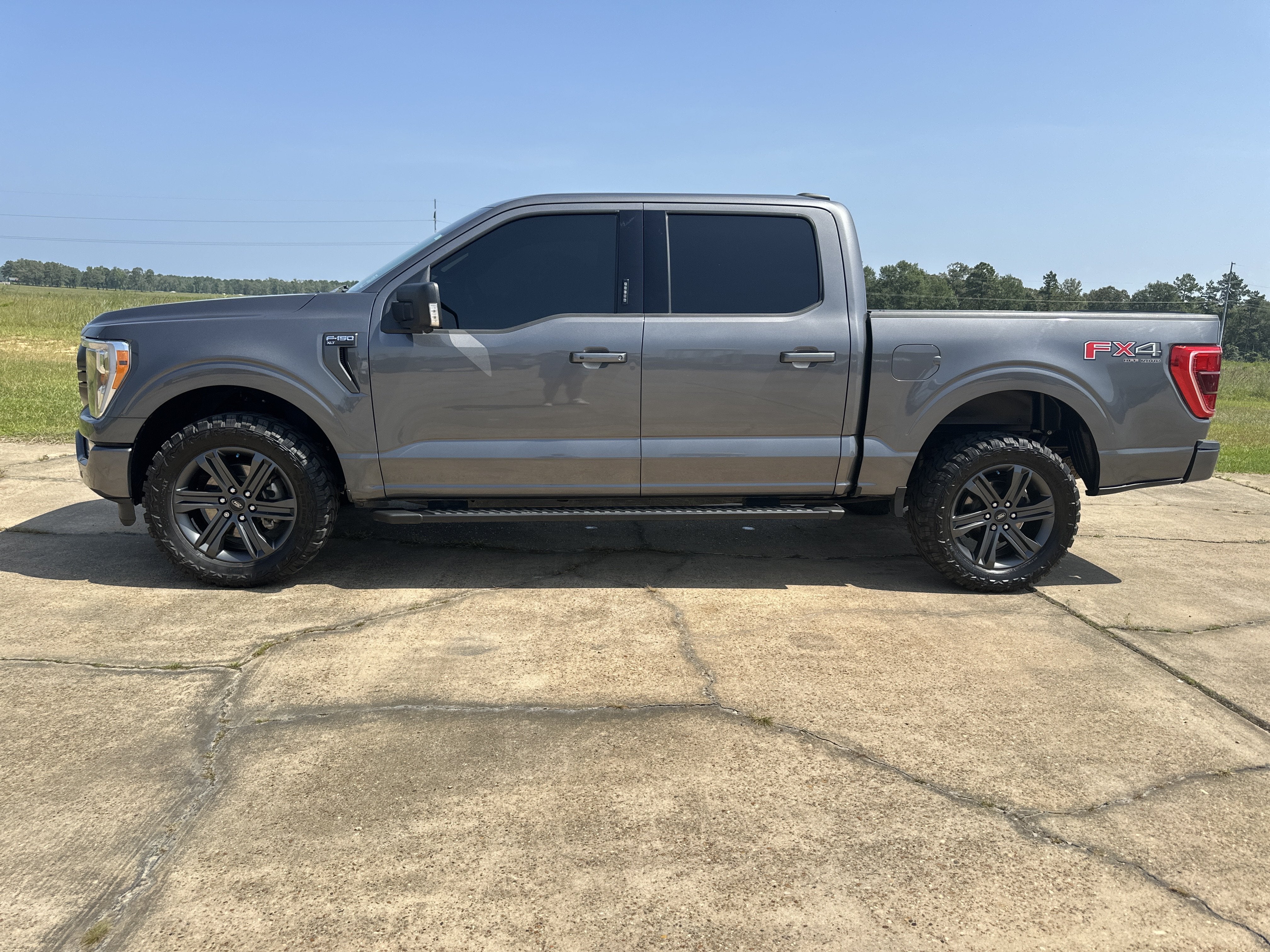 2023 Ford F-150 Base