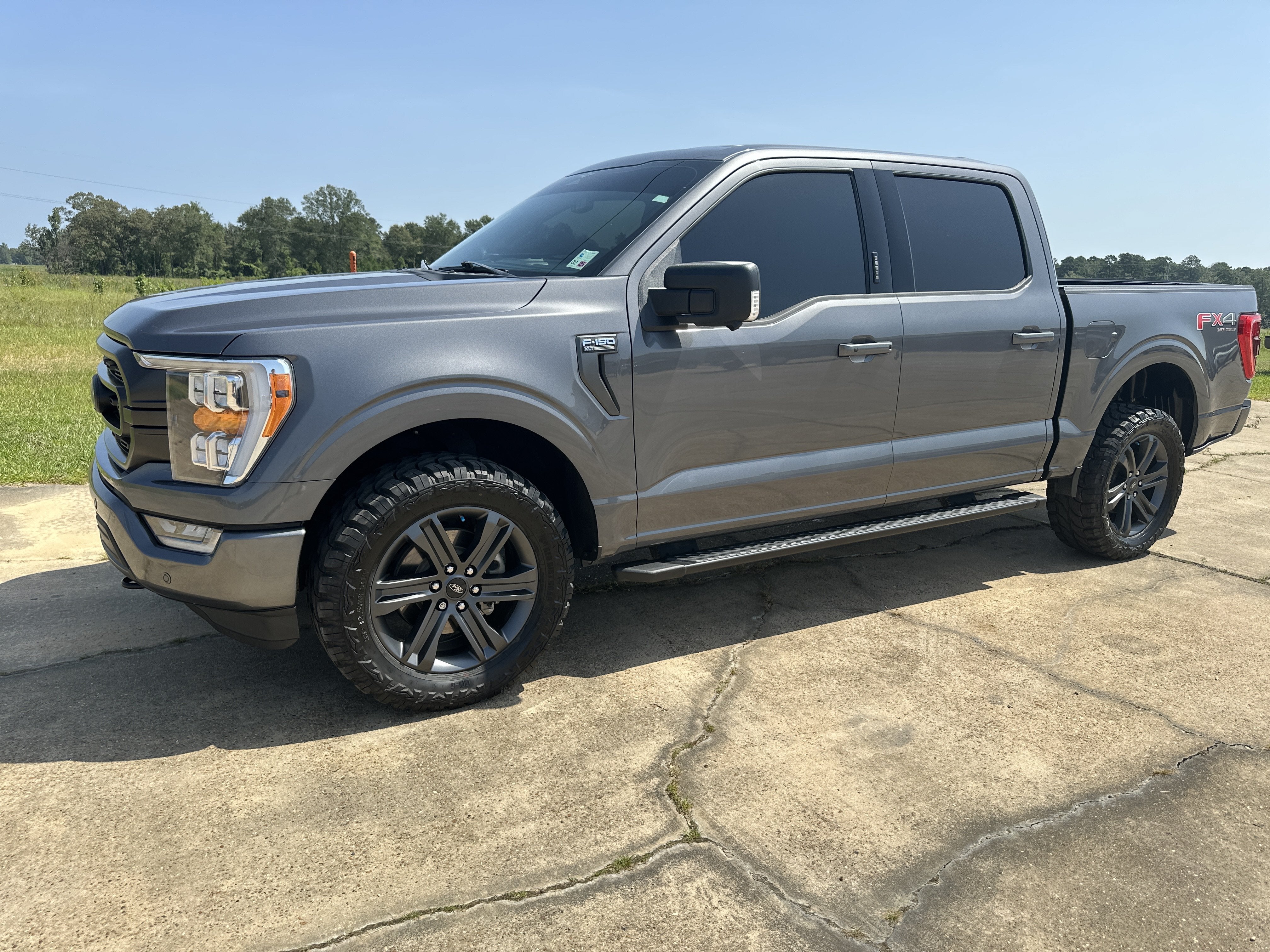 2023 Ford F-150 Base
