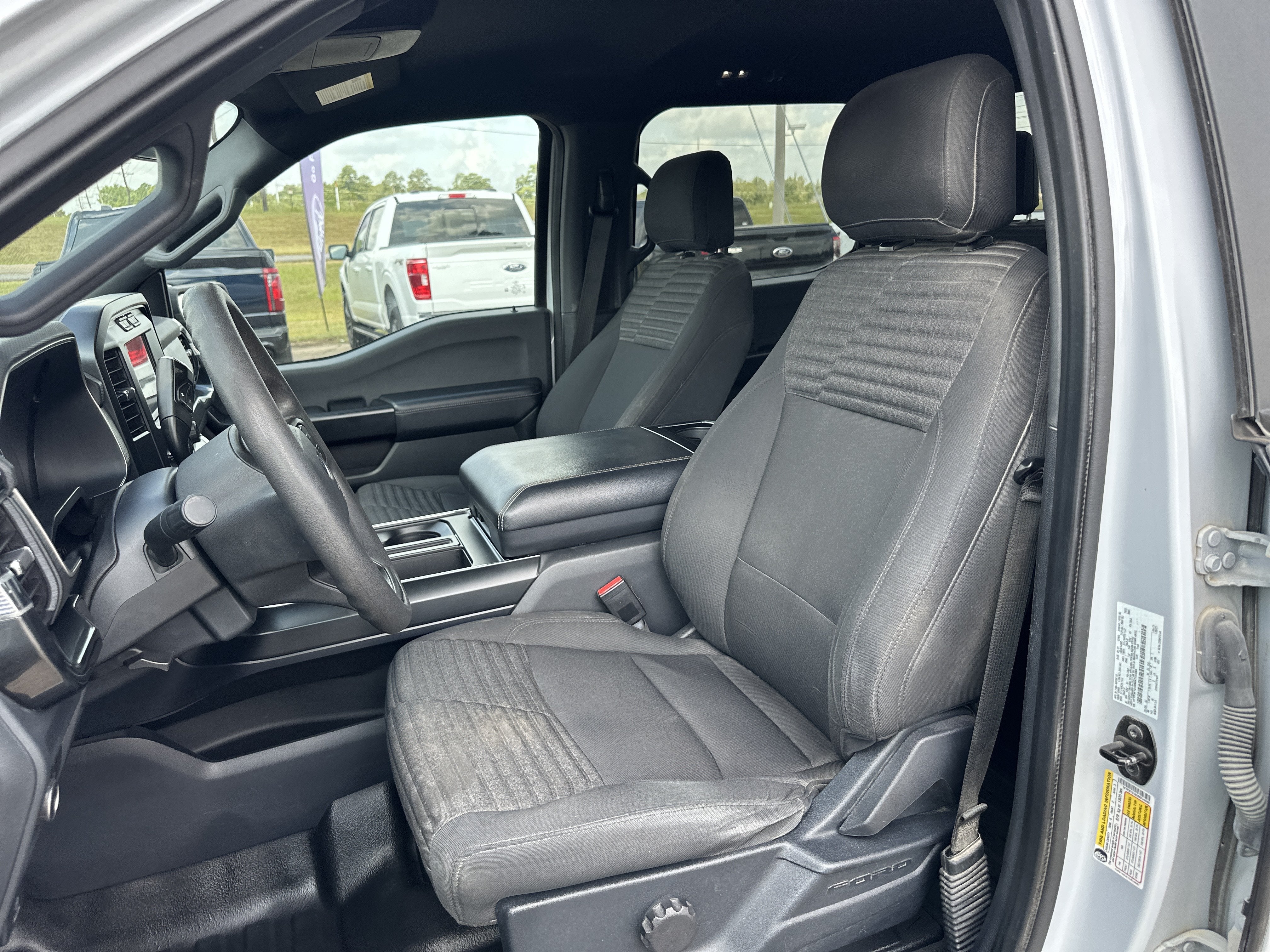 2021 Ford F-150 Base