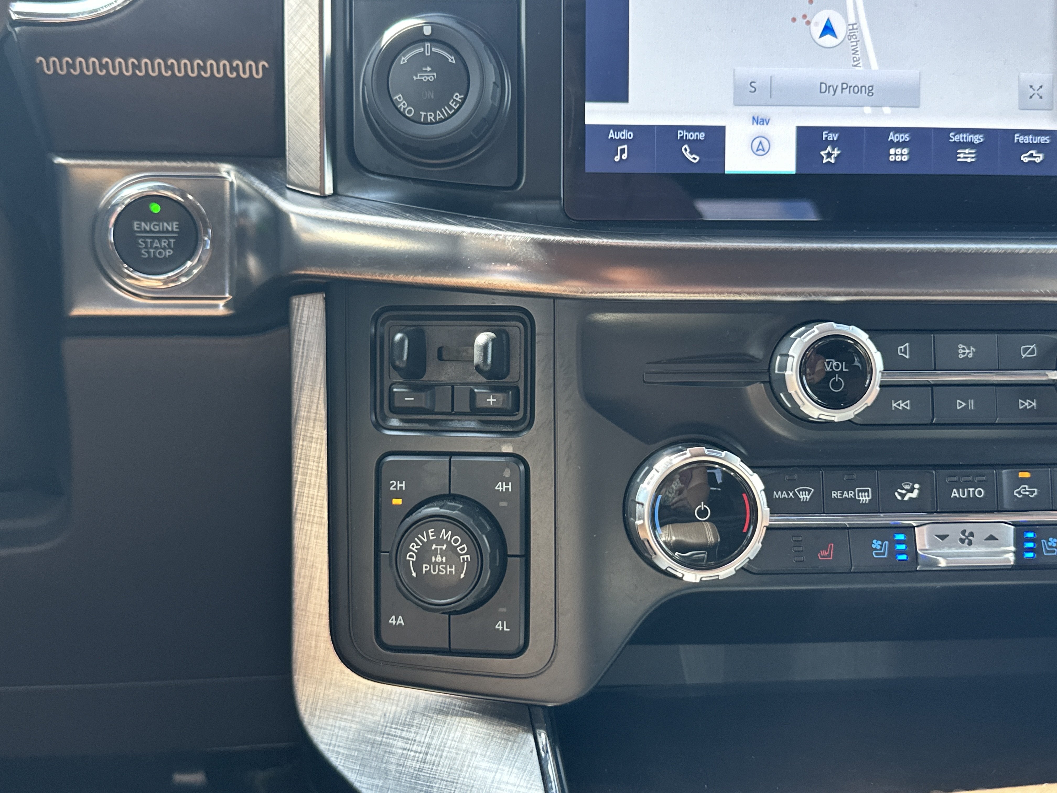 2023 Ford F-150 Base