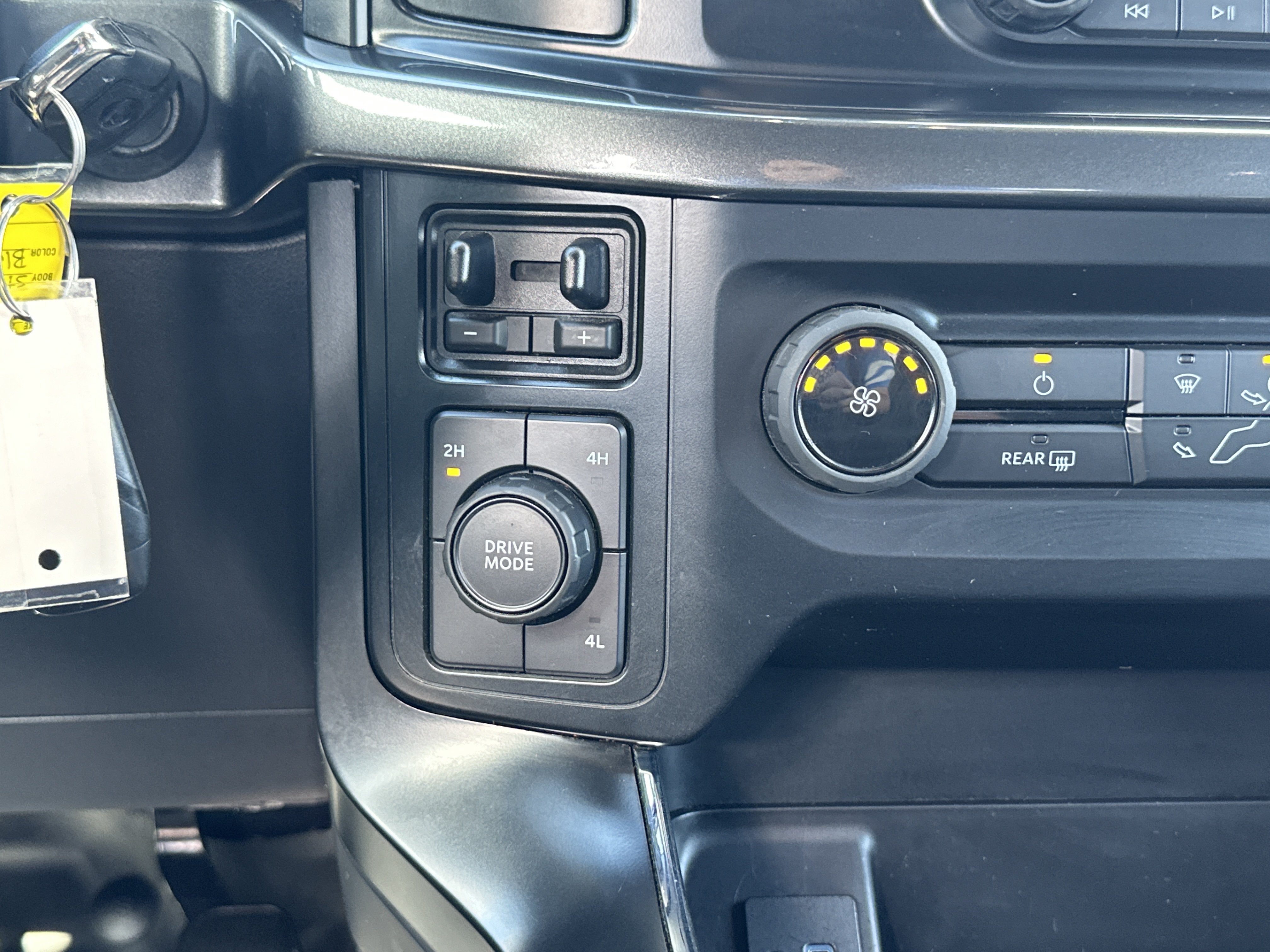 2023 Ford F-150 Base