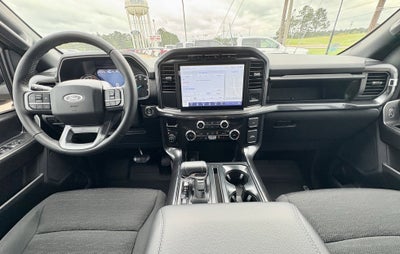 2023 Ford F-150 Base