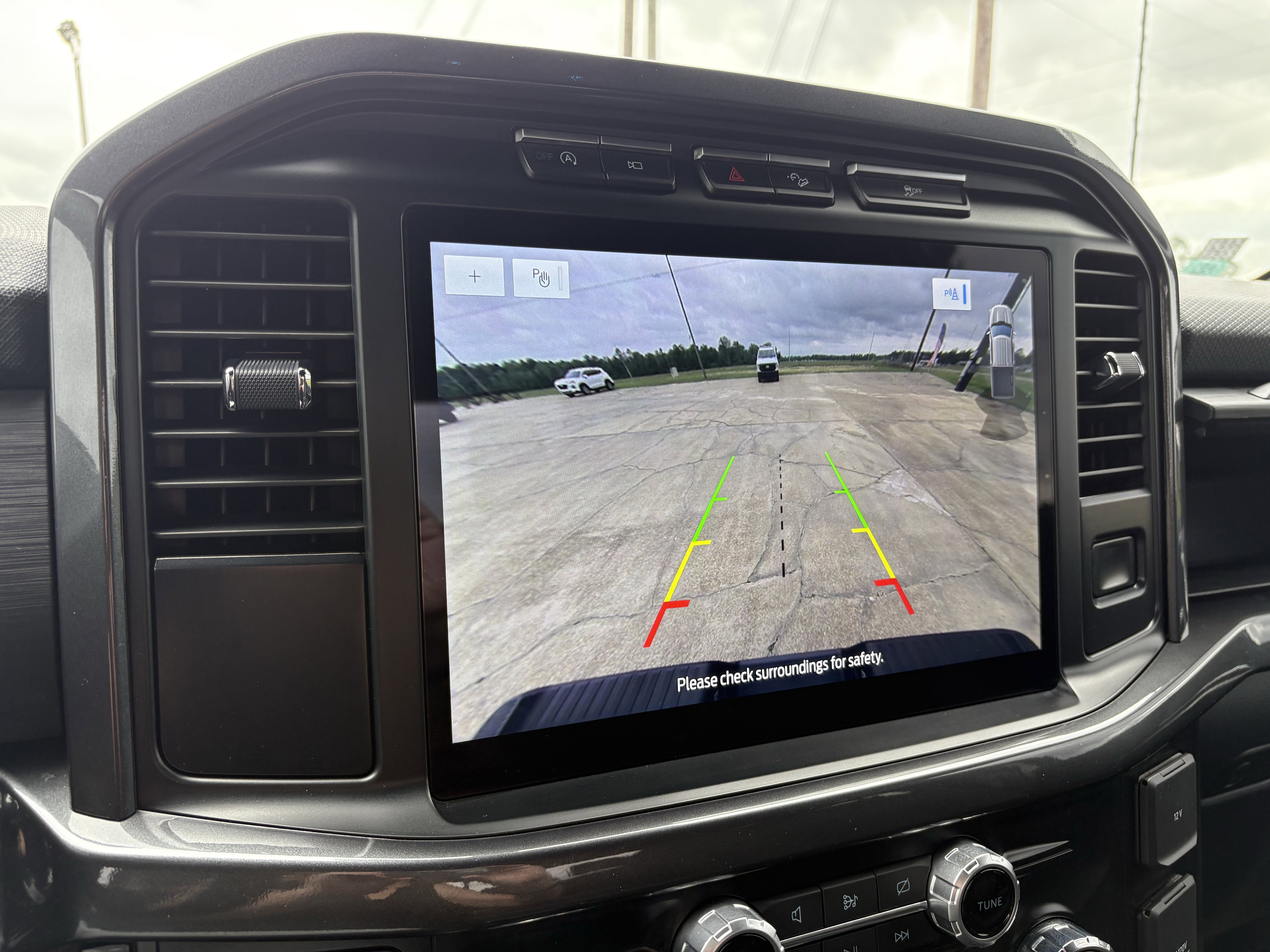 2023 Ford F-150 Base