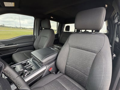 2023 Ford F-150 Base