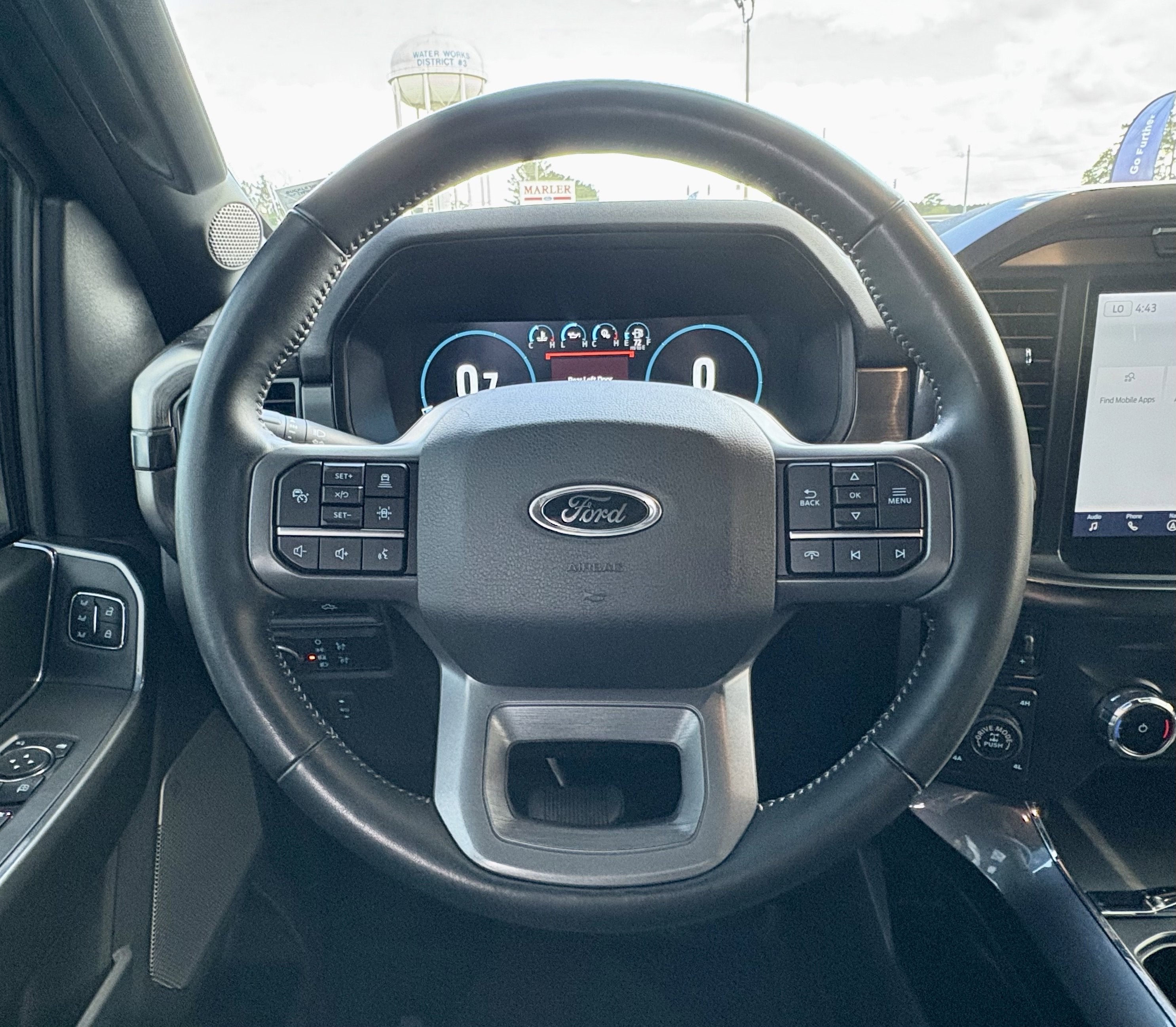 2023 Ford F-150 Base