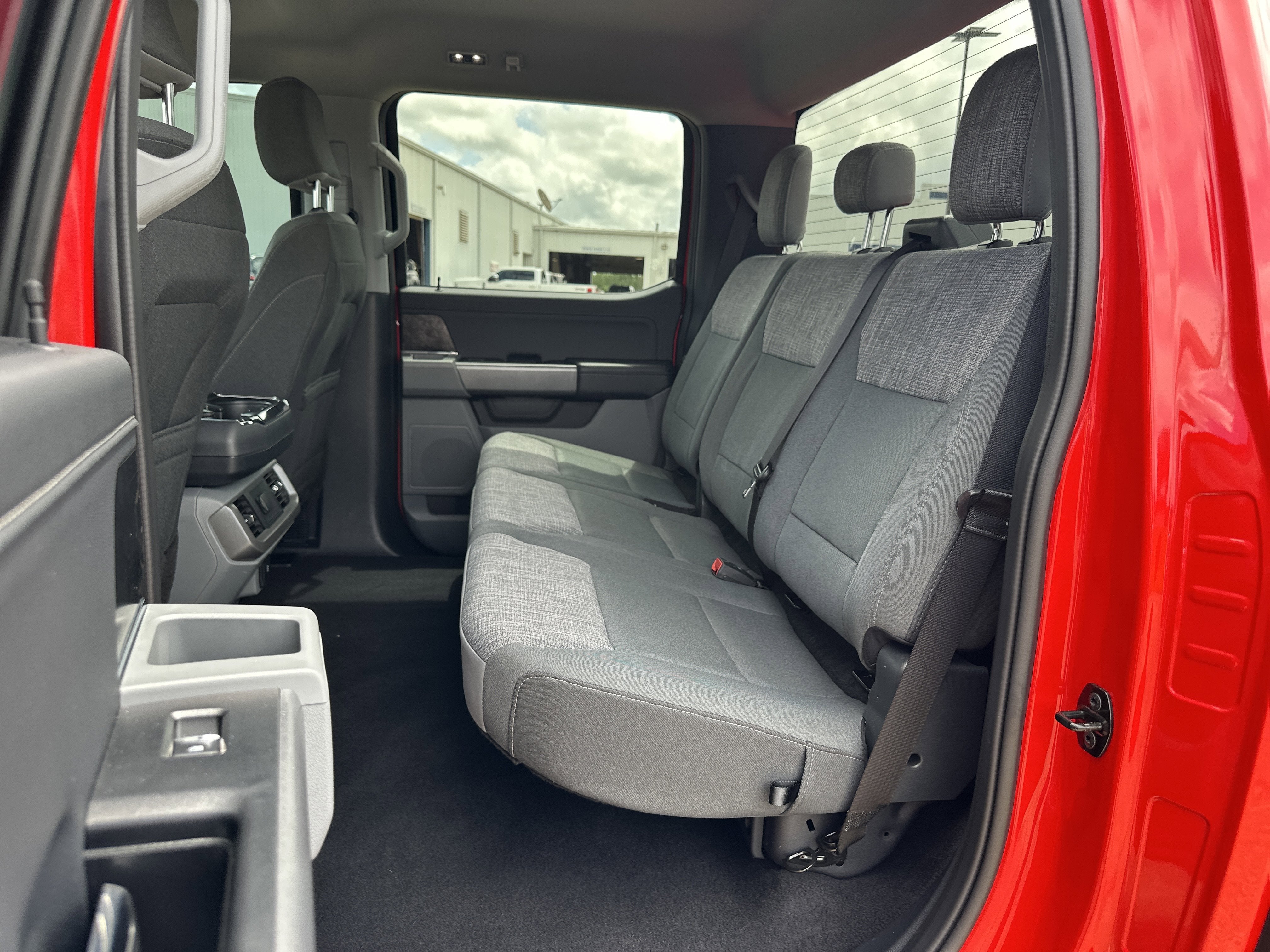 2023 Ford F-150 Base