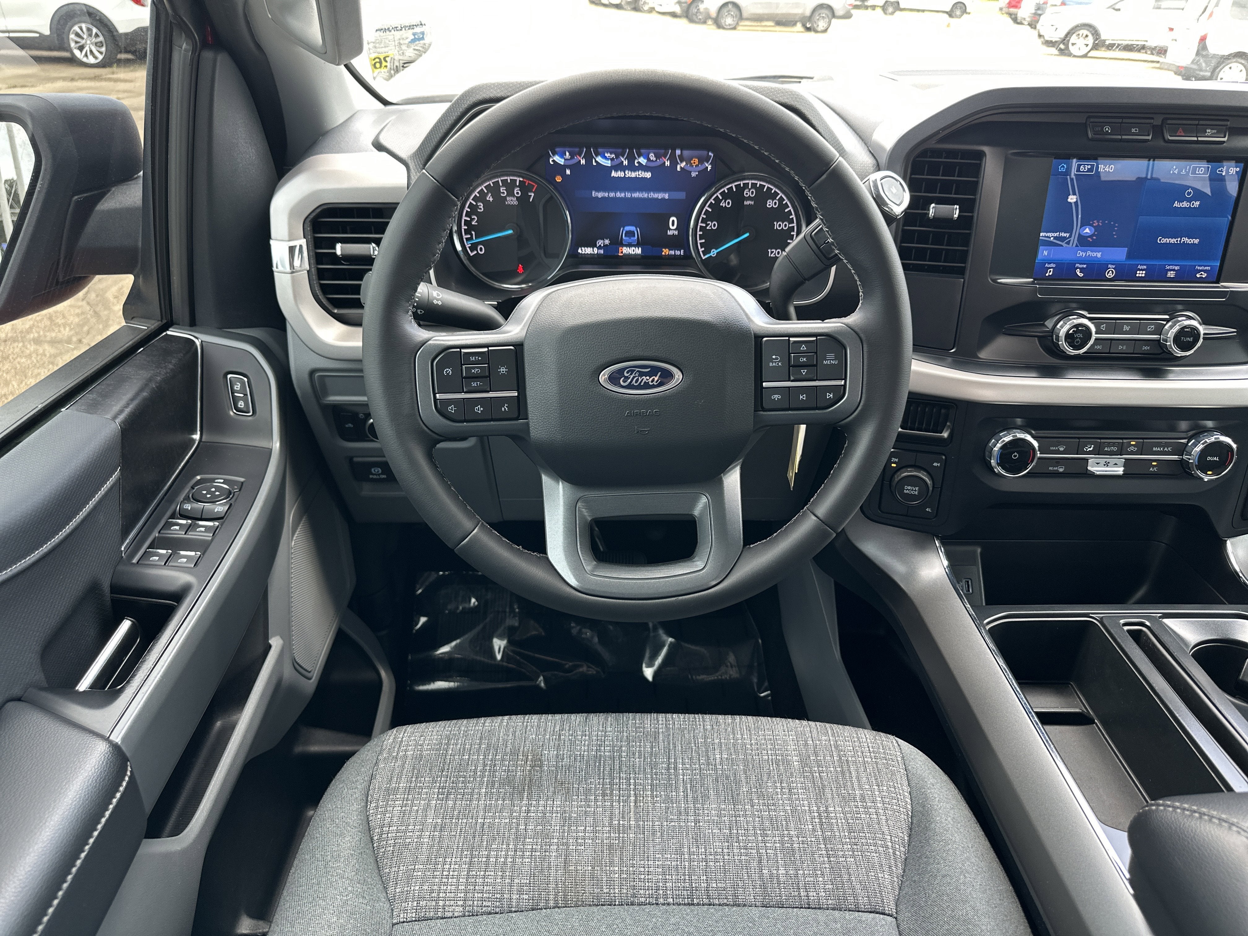 2023 Ford F-150 Base