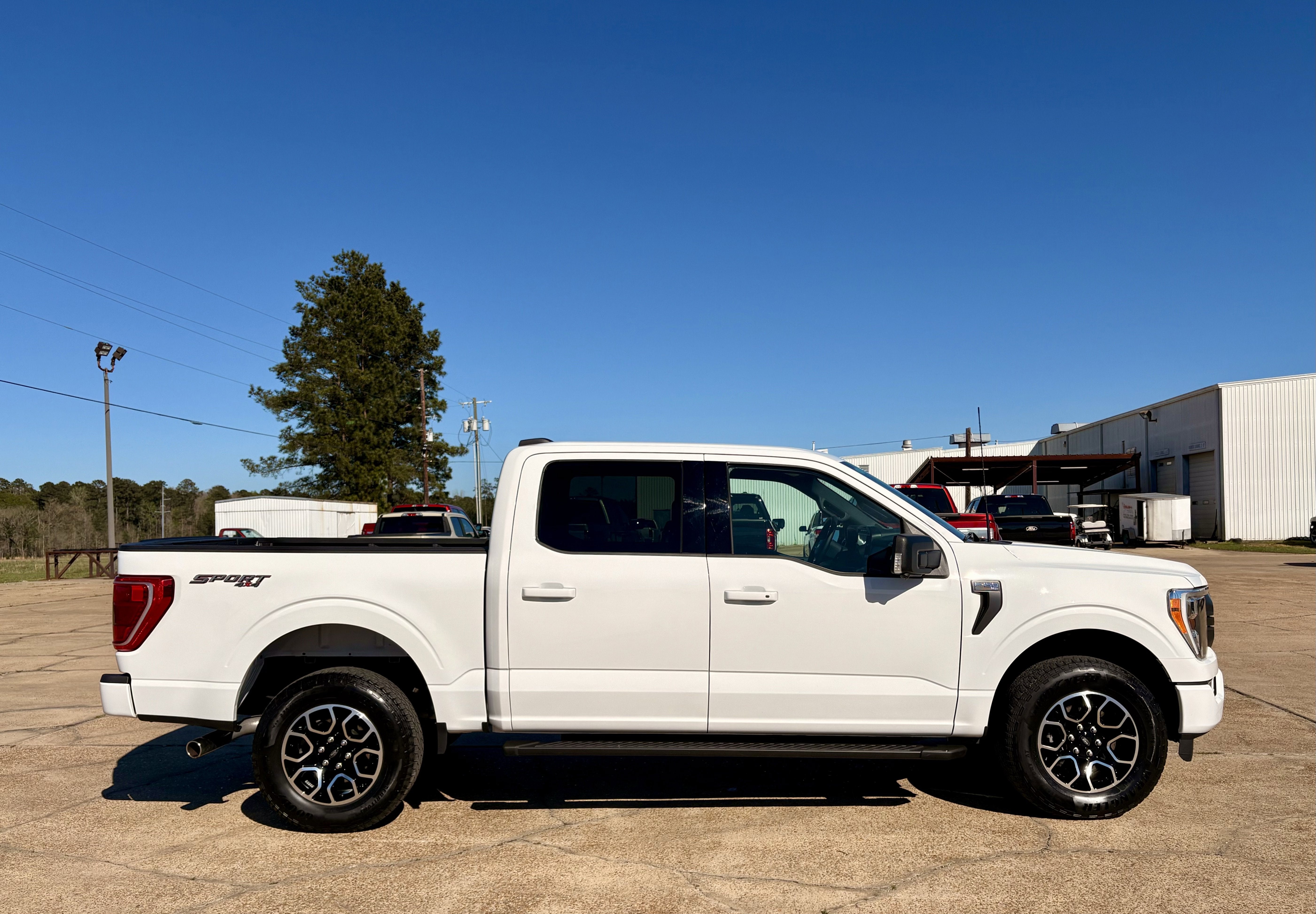 2023 Ford F-150 Base