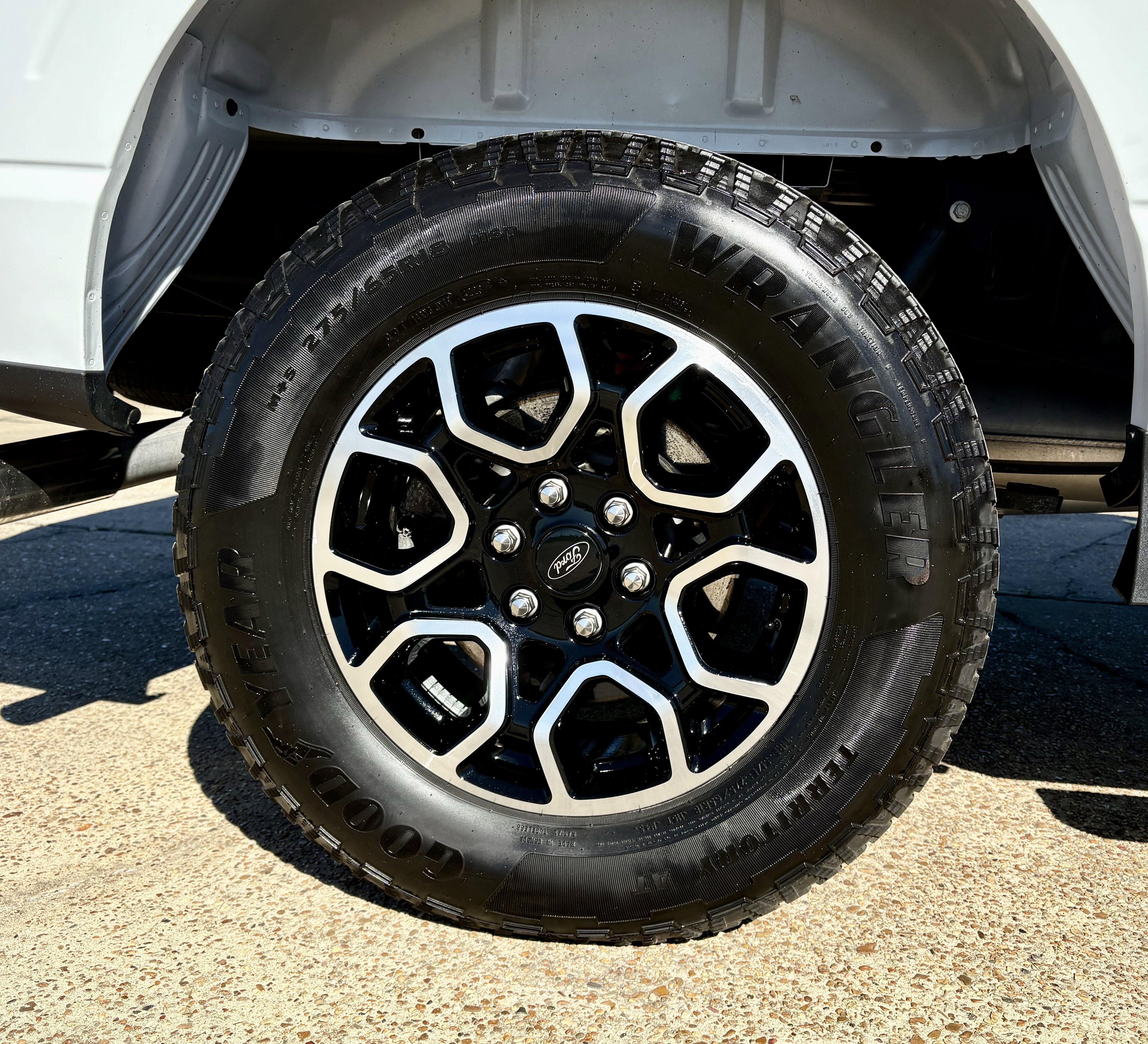 2023 Ford F-150 Base