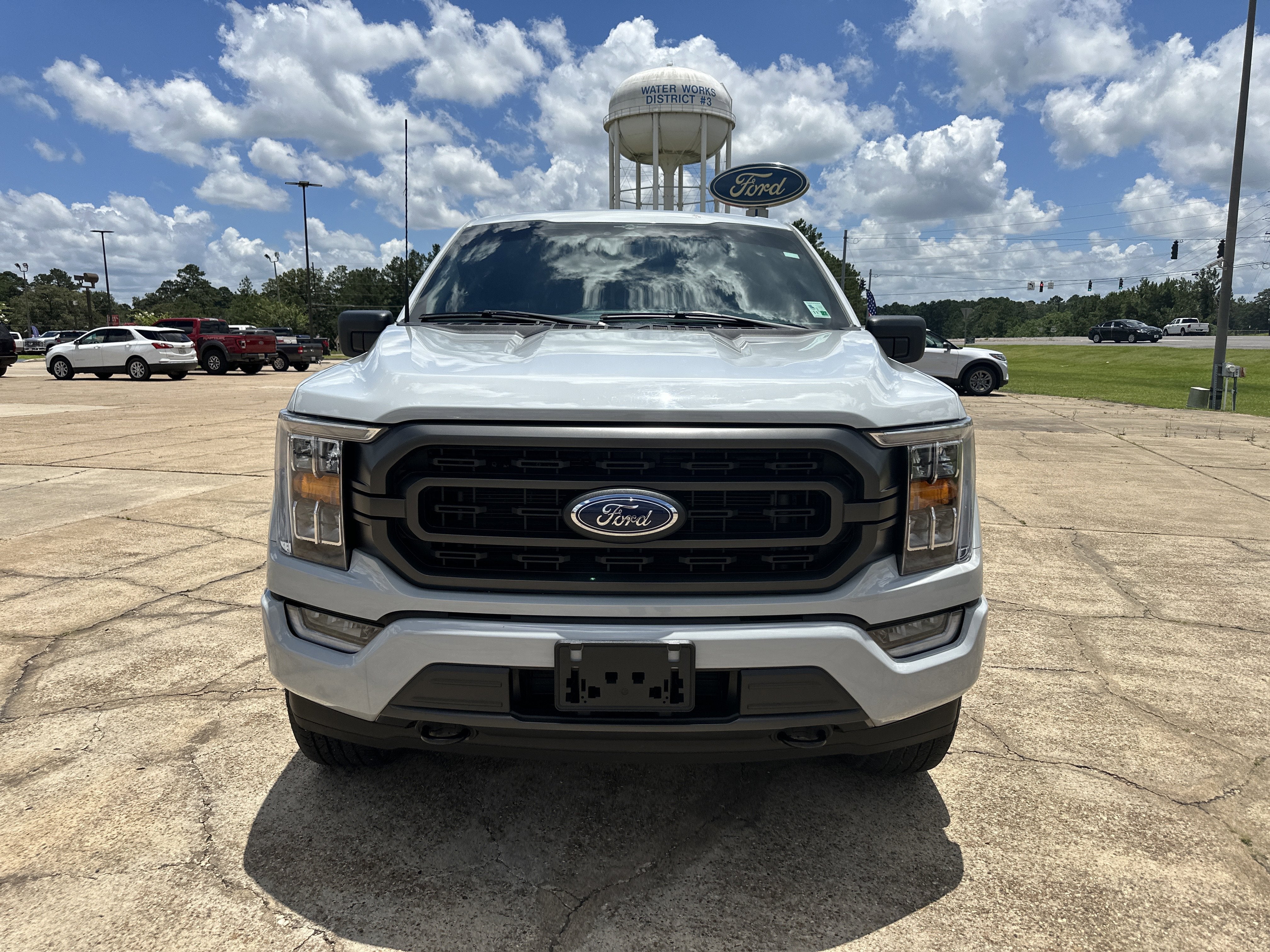 2023 Ford F-150 Base