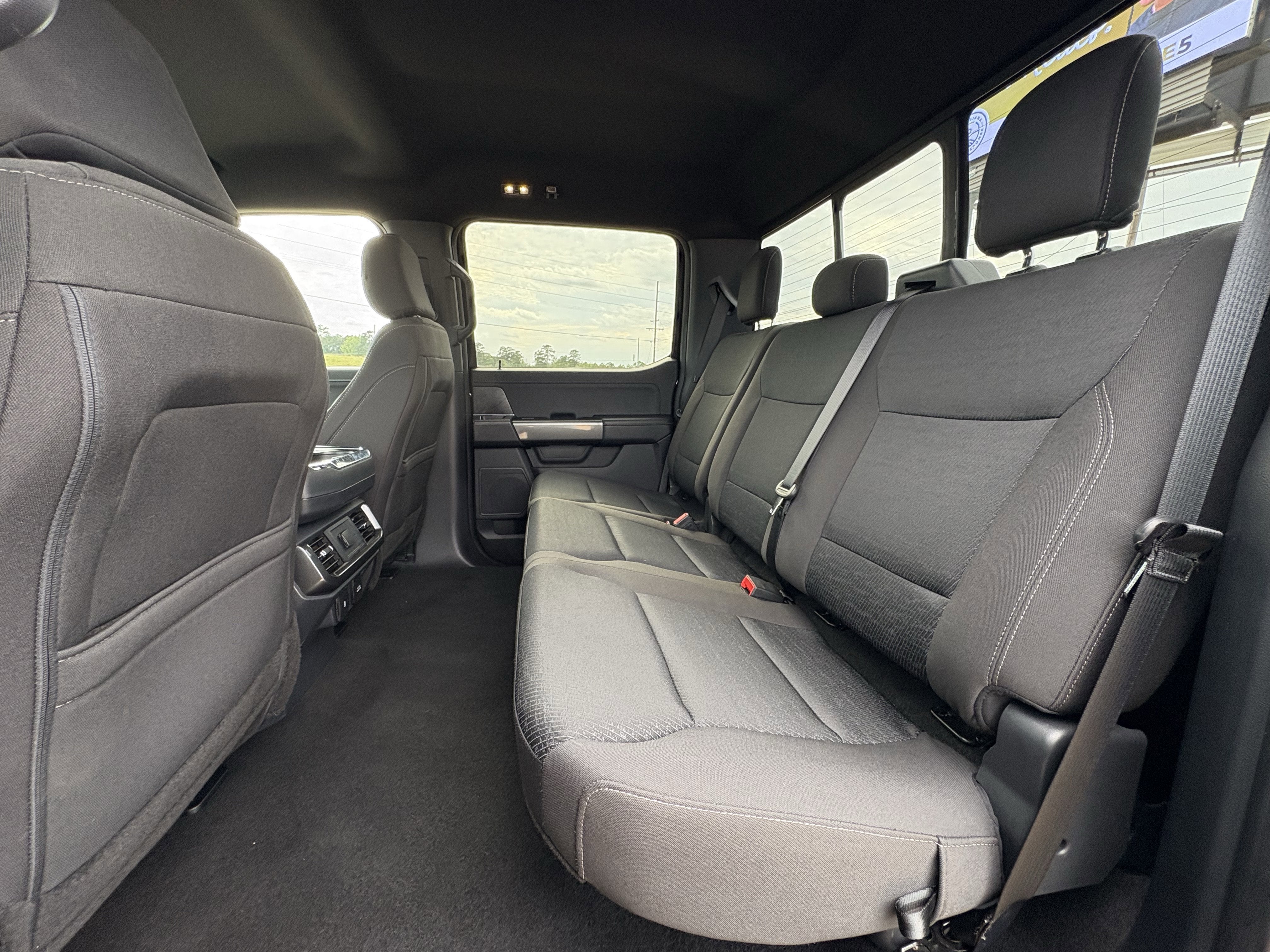 2023 Ford F-150 Base
